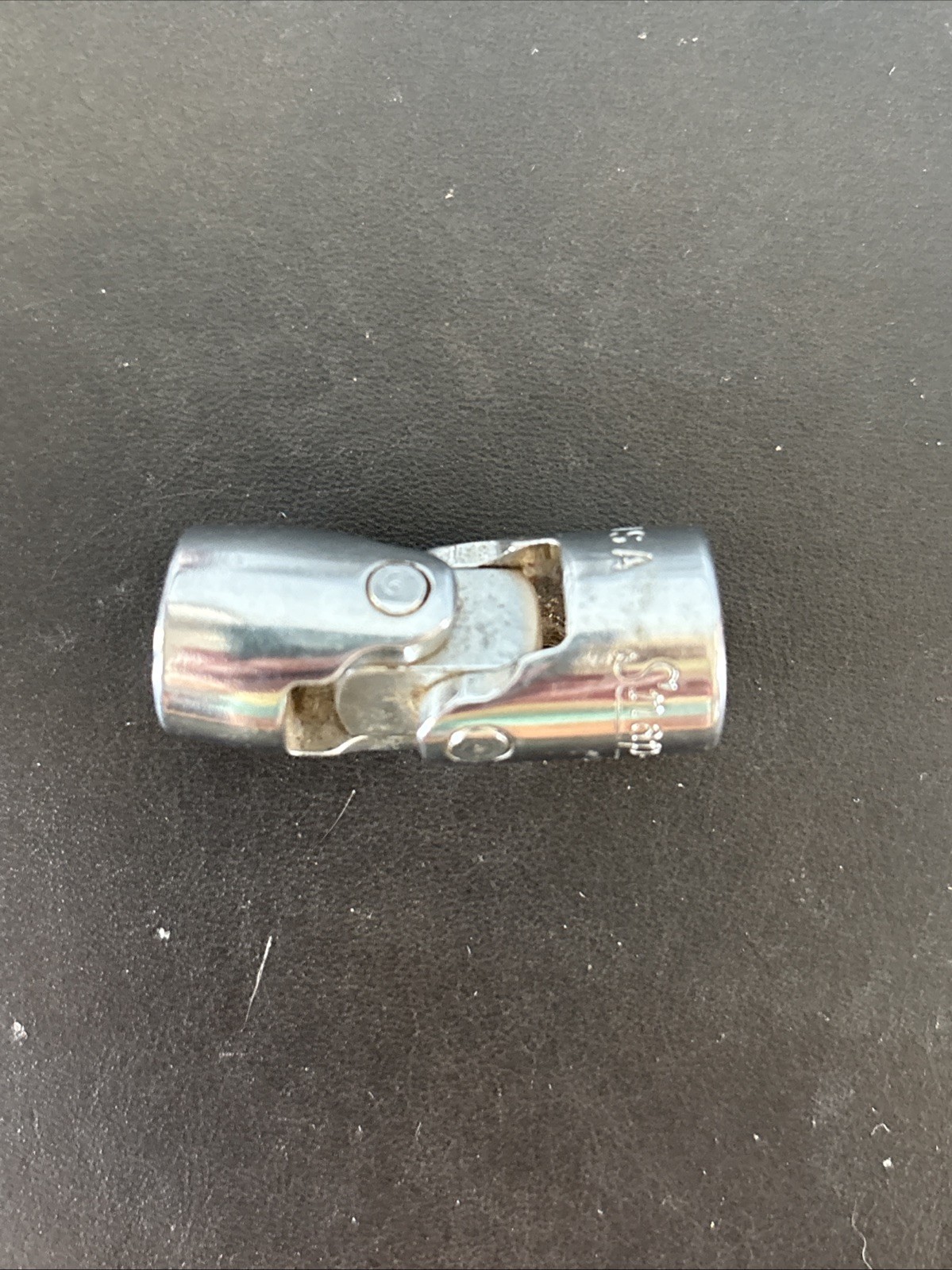 Snap On Tools FVU14 7/16″ SAE Shallow Universal Socket 3/8″ Drive 12 Point USA