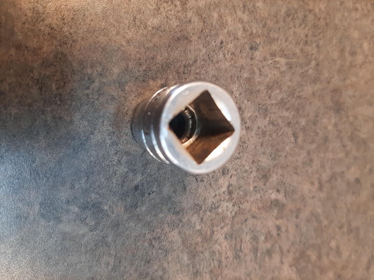 Snap-on 3/8″ Drive 3/8″ SAE Shallow 12 Point Socket F121 USA
