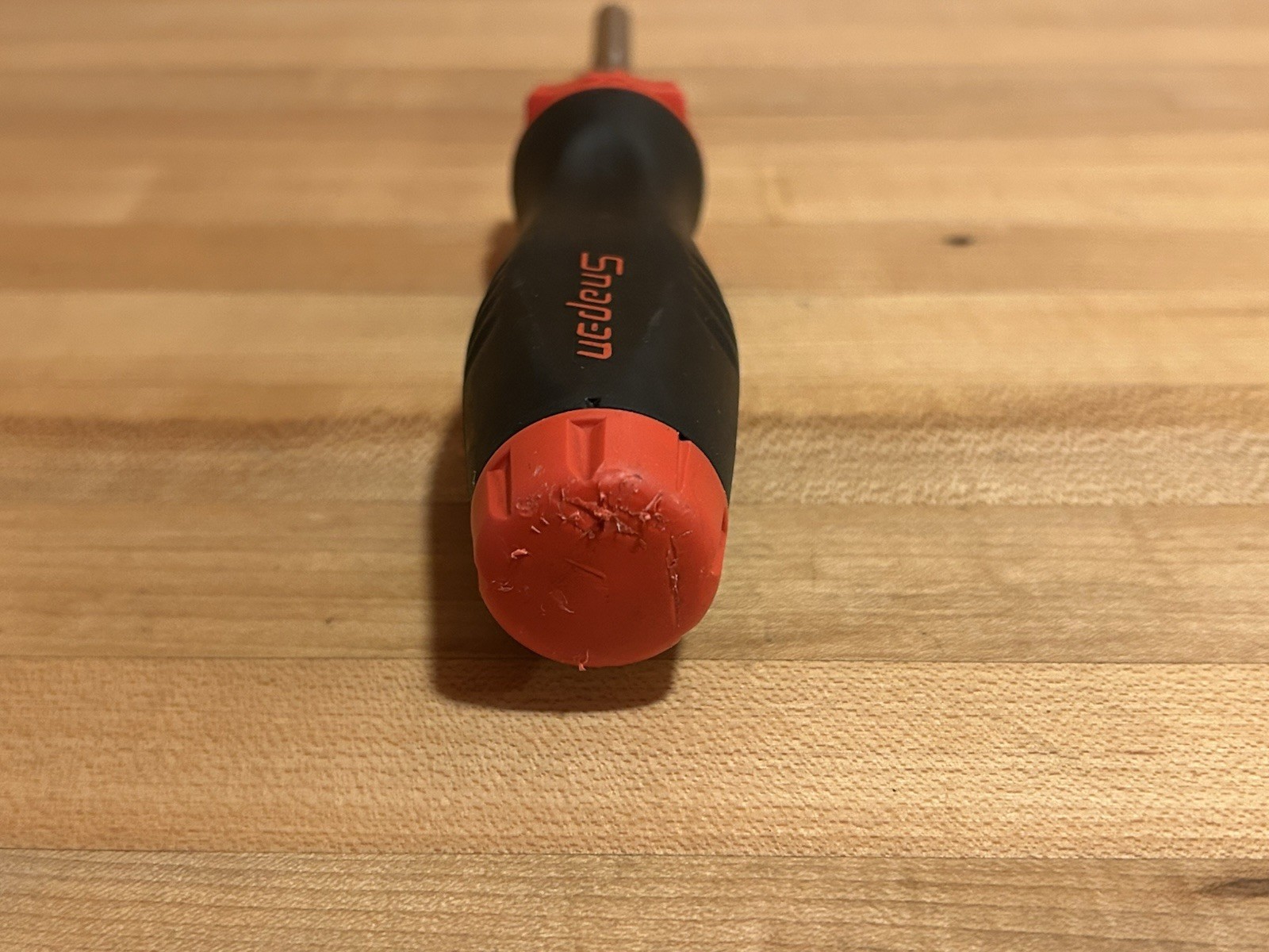 Snap-on Tools | SGDMRC44B Red Soft Grip Ratcheting Magnetic Screwdriver + Bits