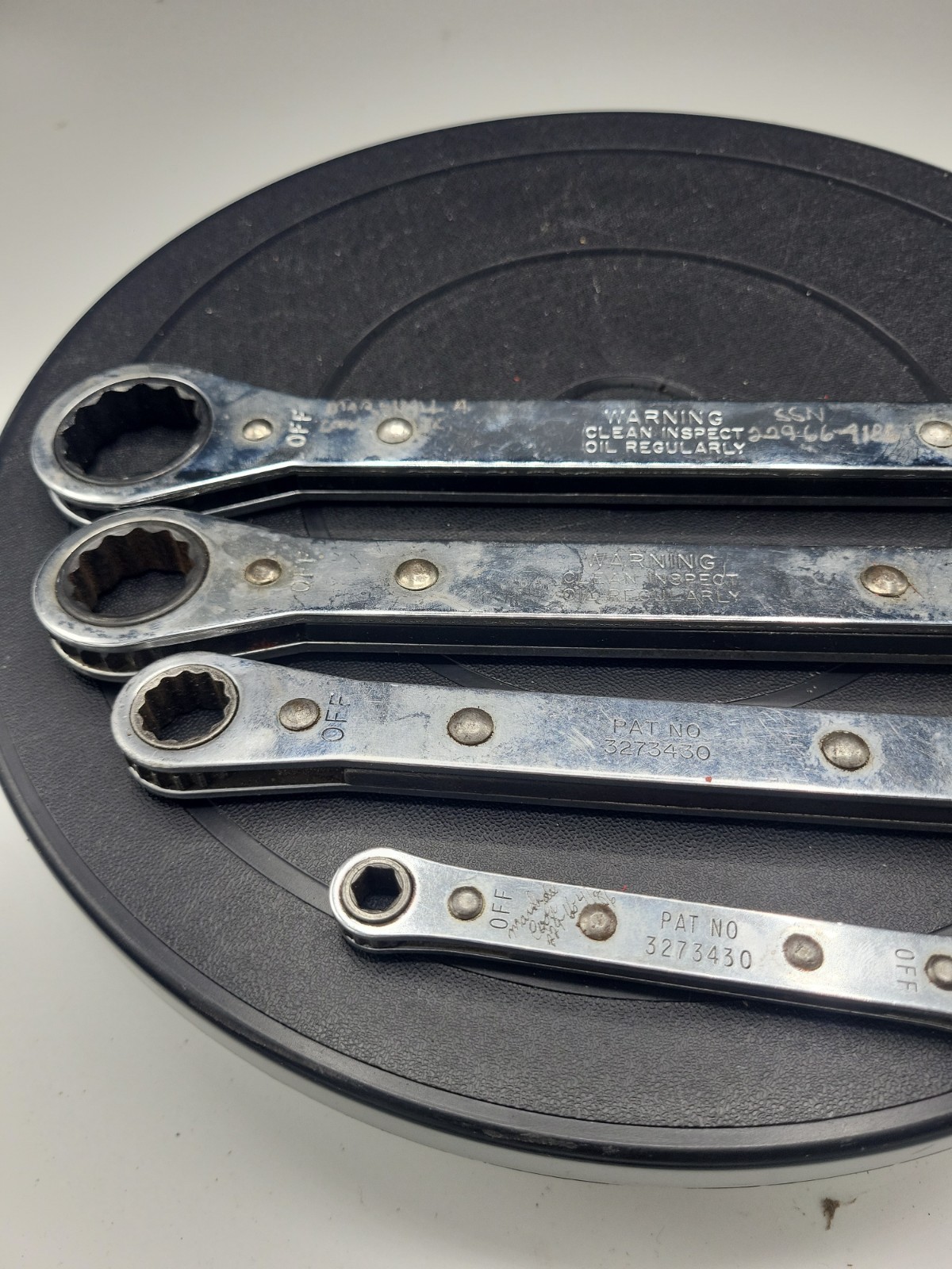 4Pc. Snap-On Tools 6 & 12 Pt. Ratcheting Box 1/4″ – 15/16 » Wrench Set