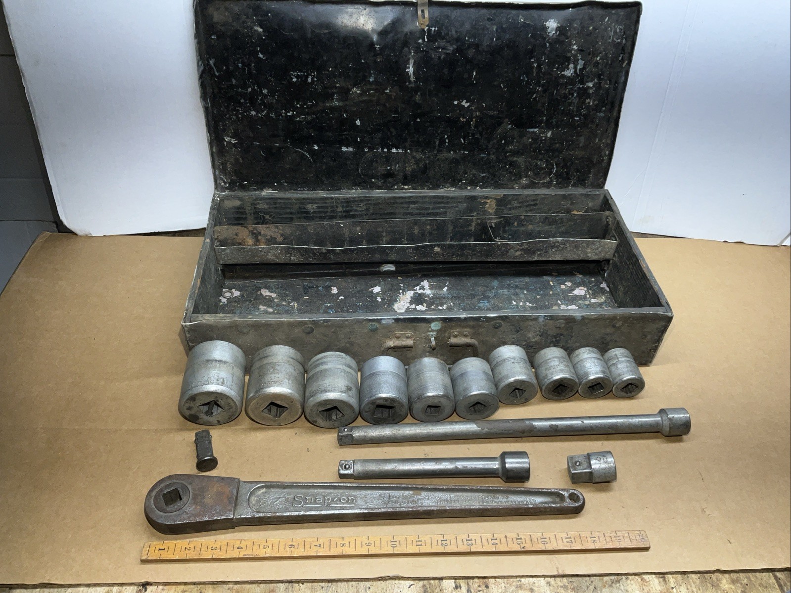 Snap On Tools USA 5/8” Drive Push Thru Ratchet 18” Hd Sockets Extensions & 7/8”