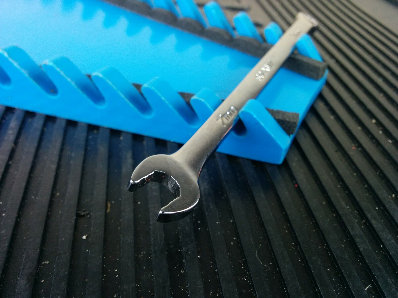 #aj584 NEW! Snap-On USA 7mm Metric Flank Drive PLUS 12pt Wrench SOEXM7