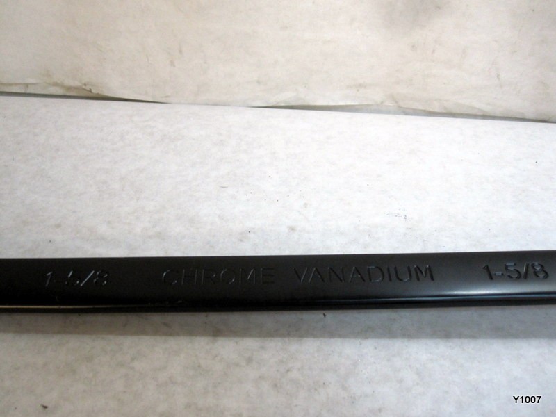 Duratech 1-5/8″ Combination Wrench, 12 Point,19-1/2″ OAL