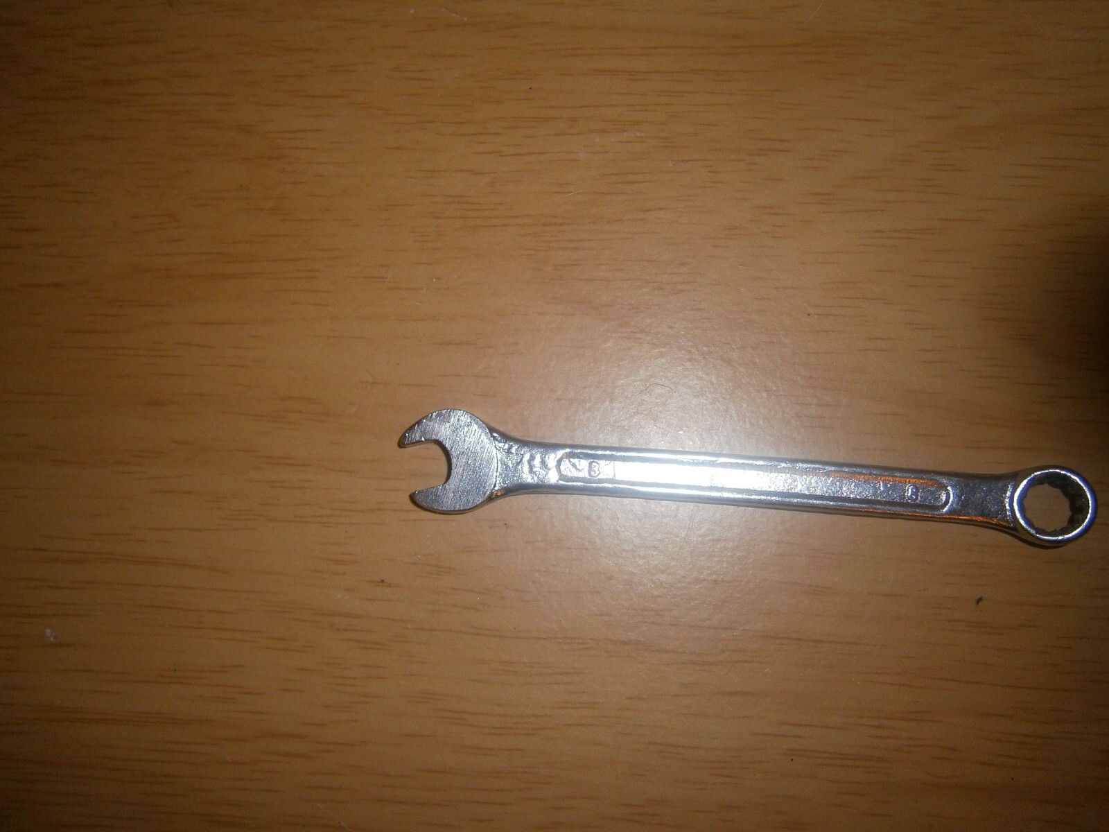 Vintage silver tone spanner. 8mm both ends.(E6c)