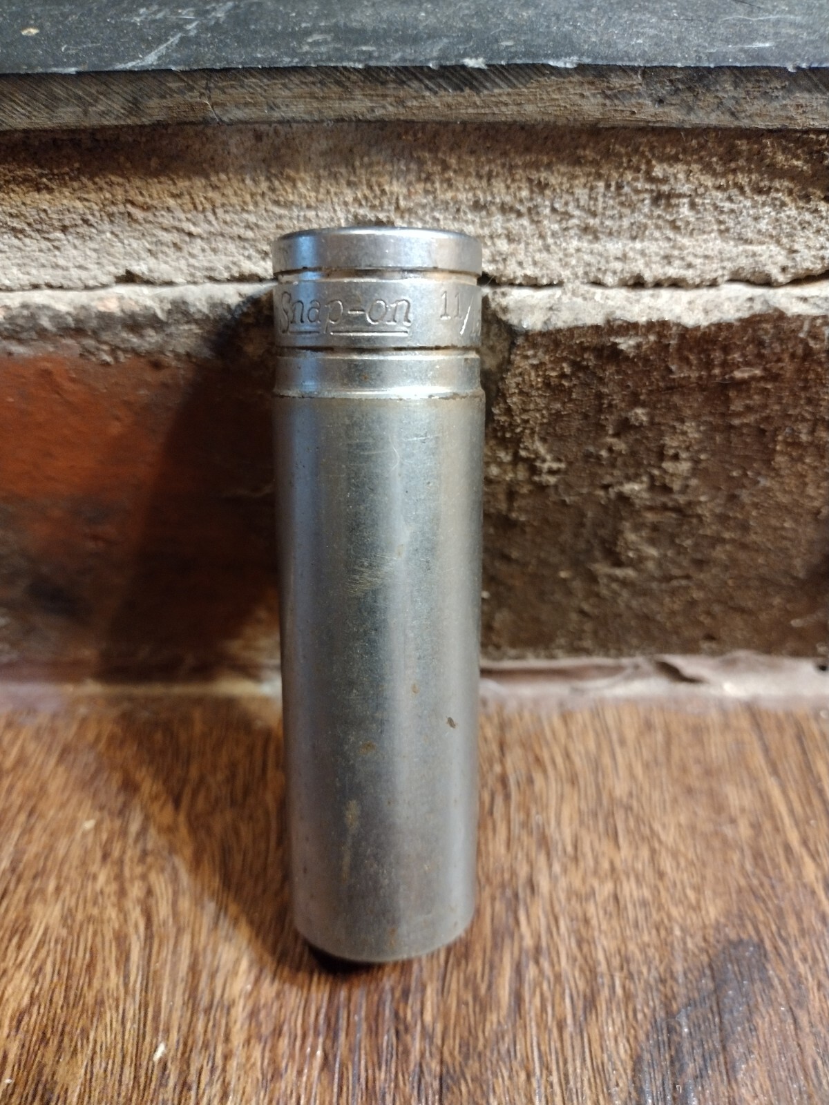 Snap-On TS221 11/16″ 1/2″ Dr 6 Pt Chrome Deep-Well Socket