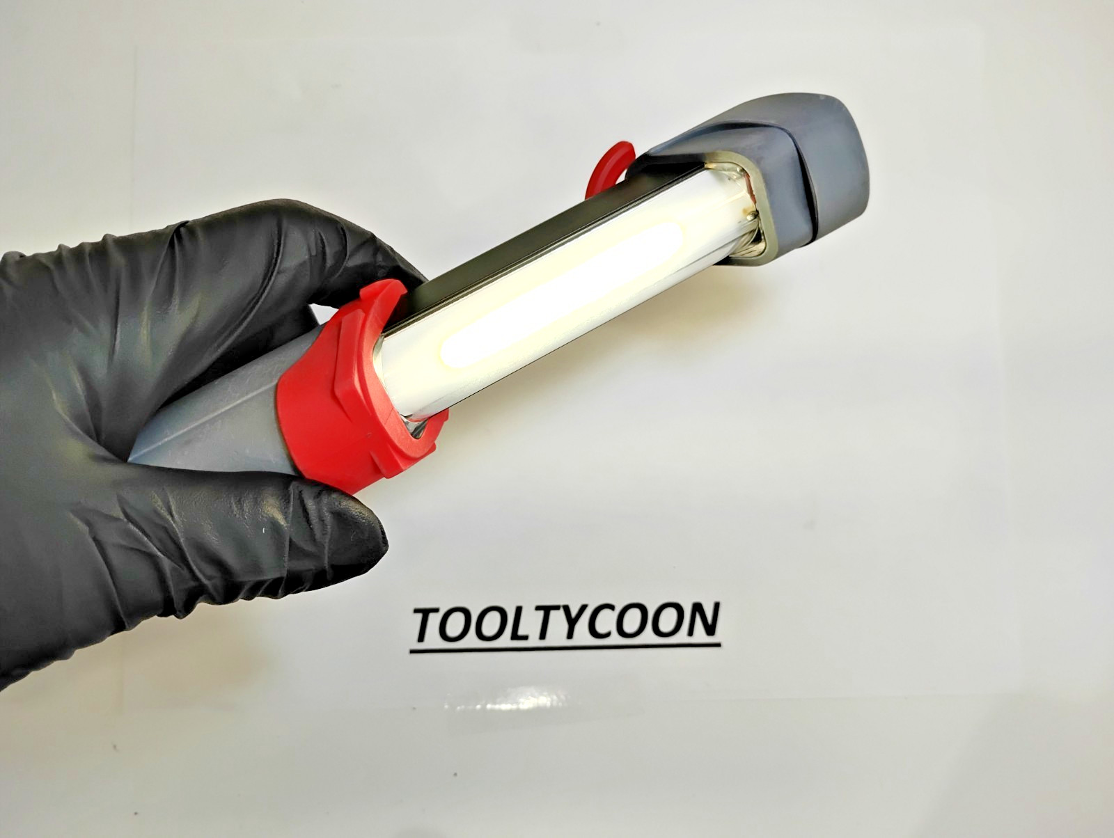 Snap-On Tools ECFBAR300TRU NEW Rechargeable Shop LIGHT RED & GREY *NO CHARGER*