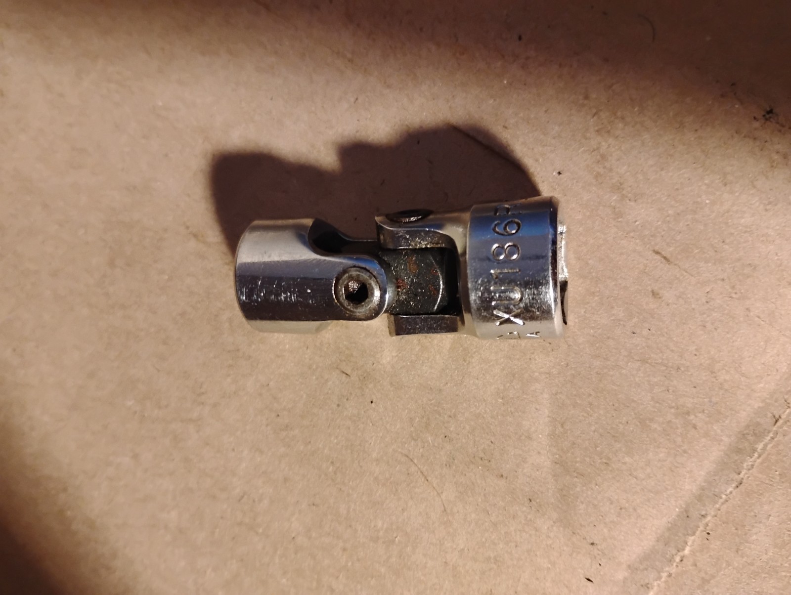Mac Tools 3/8″ Dr Swivel Universal Socket 9/16″ XU186R XU186 6Pt Pre-Owned