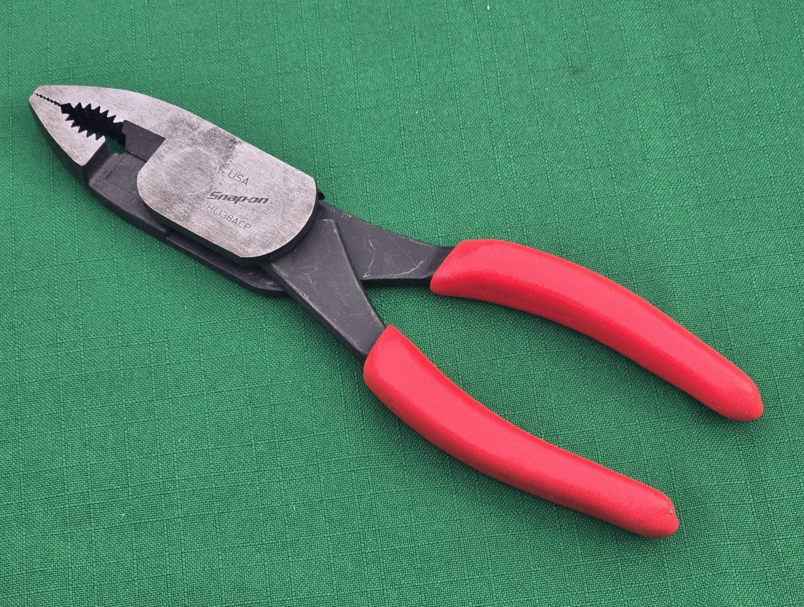 Snap-on Tools USA HL138ACP RED 8″ Comfort Grip High-Leverage Combination Pliers