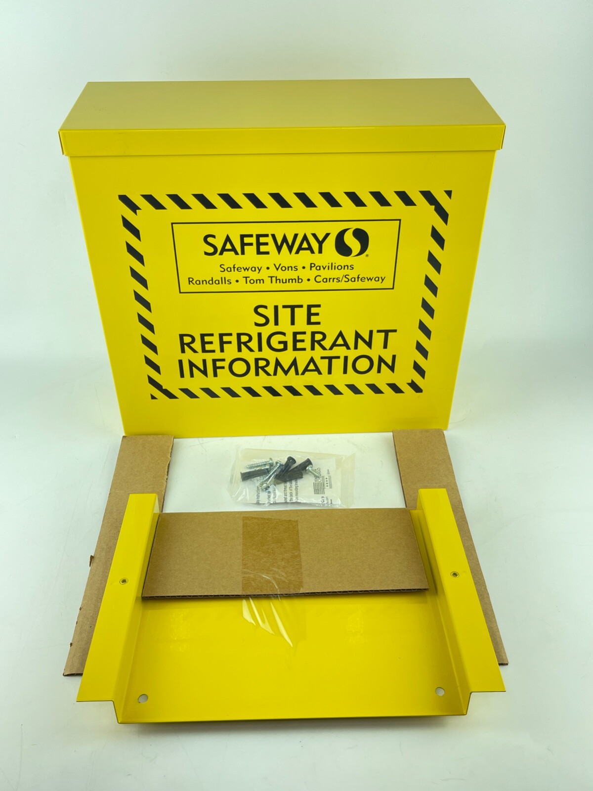 Safeway Site Refrigerant Information MSDS Wall Mount Cabinet, Yellow