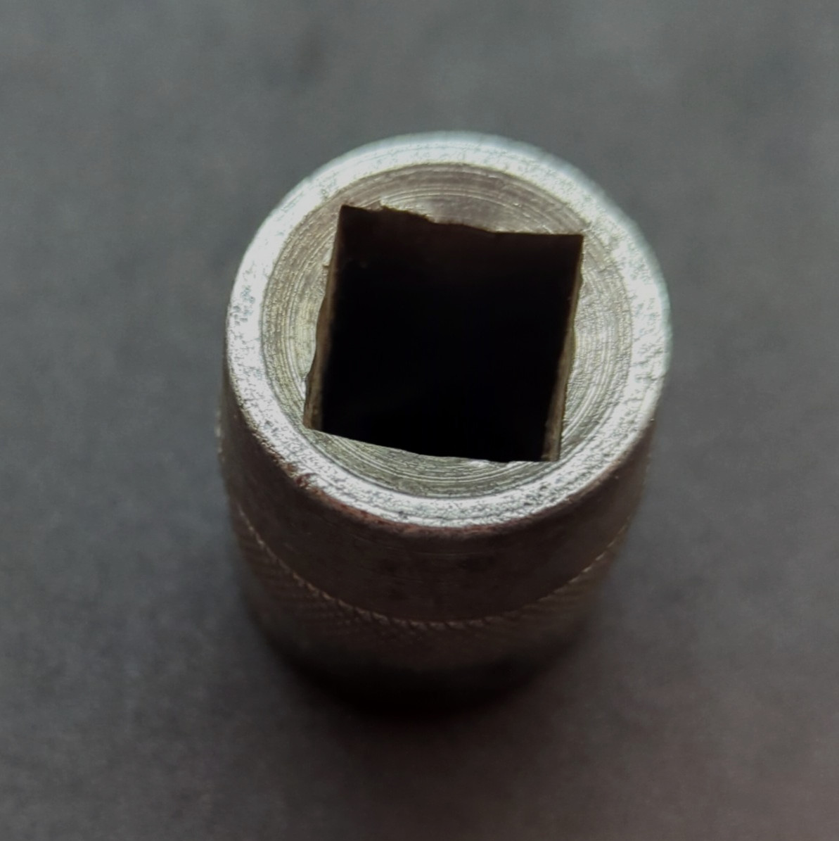 Snap-on No. 418 9/16″ 4 point Square Socket, 1/2″ Drive *Vintage* Rare USA