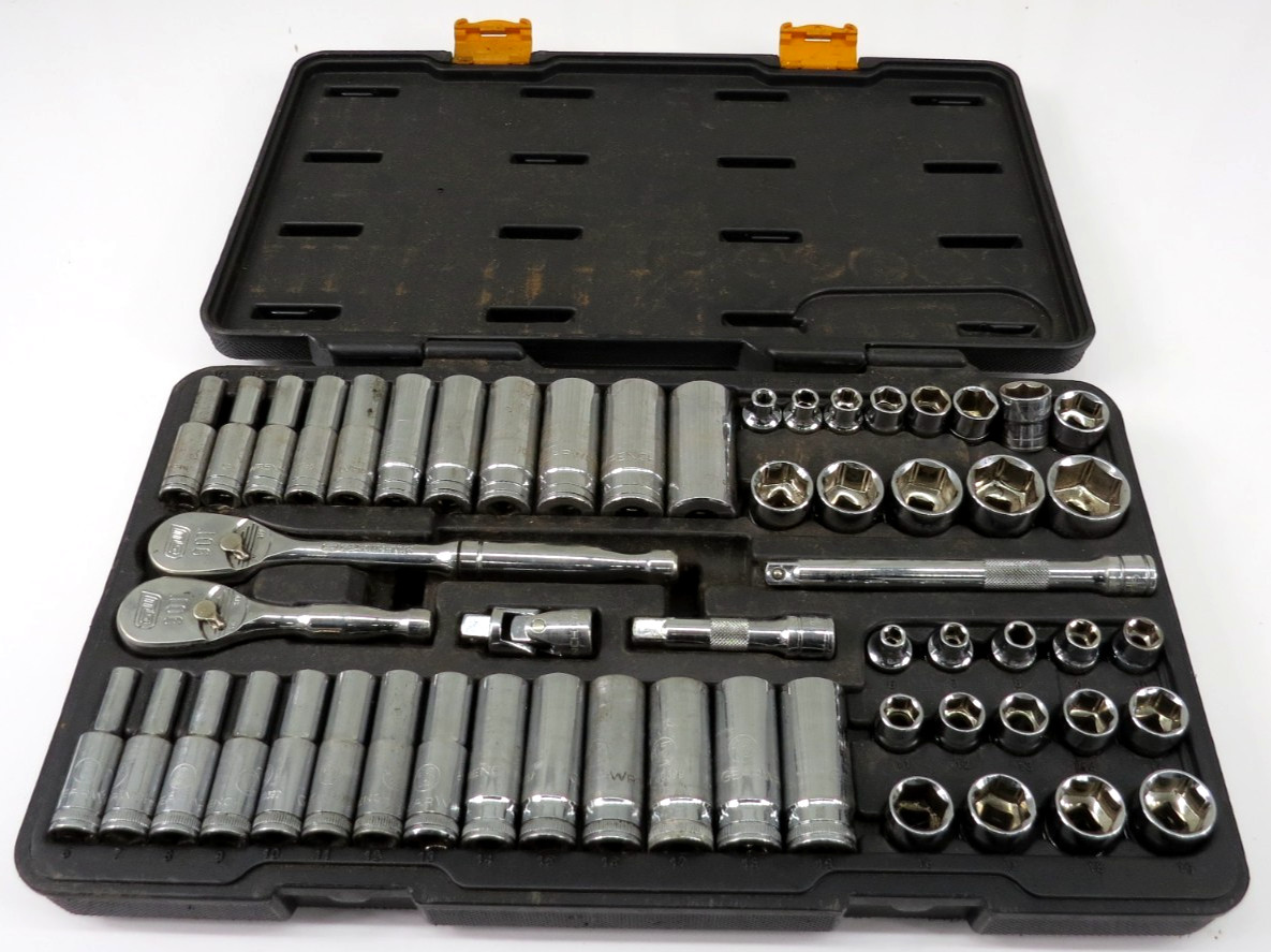 Gearwrench 57pc 3/8″ Dr. Socket & Ratchet Set SAE & Metric 90 Tooth 6 Point