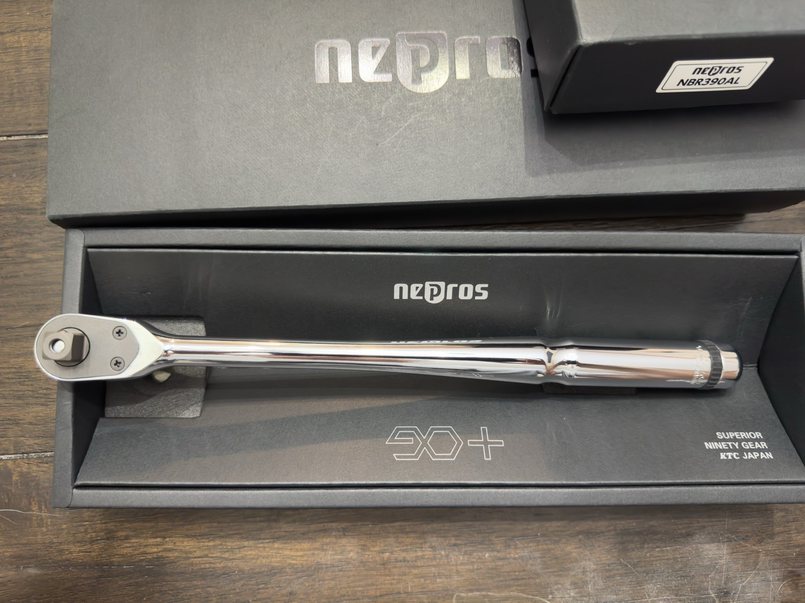 KTC Nepros NBR390AL 3/8″ Drive 14″ Long 90-Tooth Quick Release Ratchet