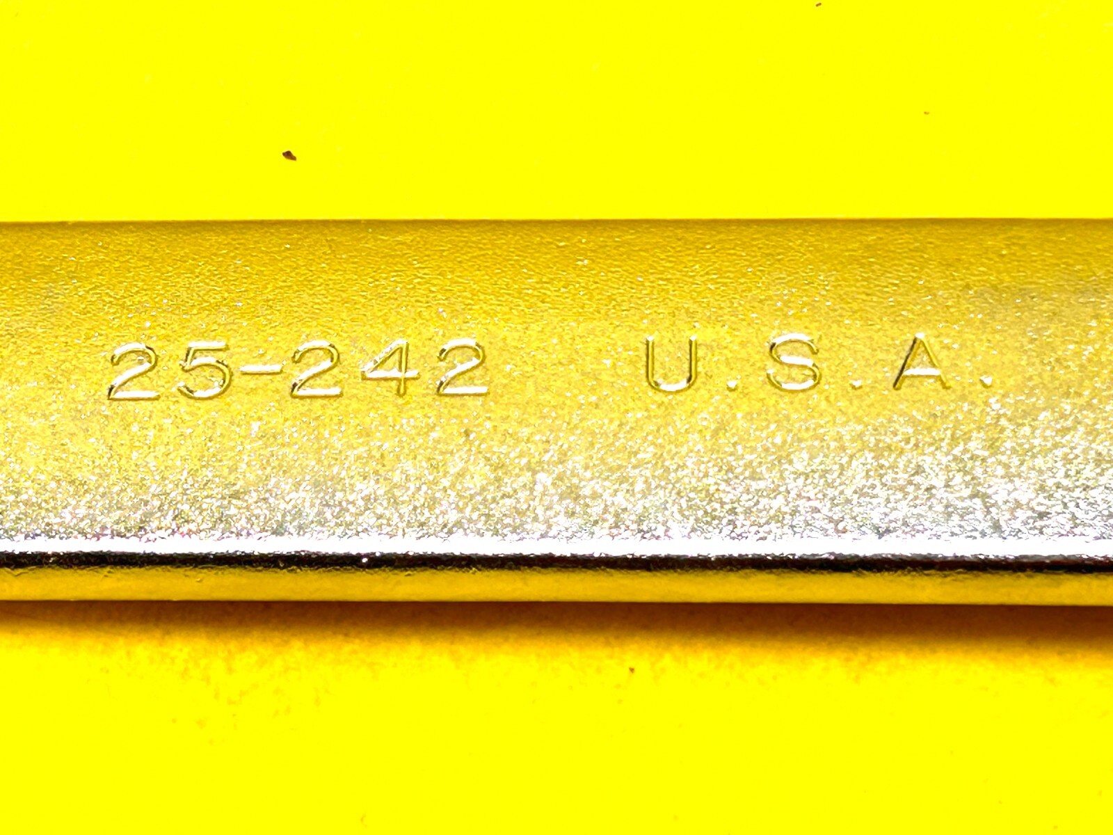 ARMSTRONG TOOLS 1-5/16″ USA 12-POINT LONG CHROME COMBINATION WRENCH 25-242 NEW