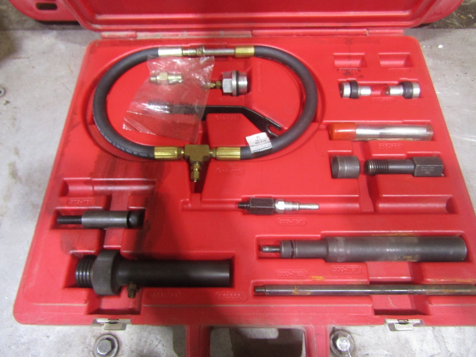 TKIT-2003N-F Ford Rotunda ESSENTIAL SERVICE TOOL KIT *INCOMPLETE* #109