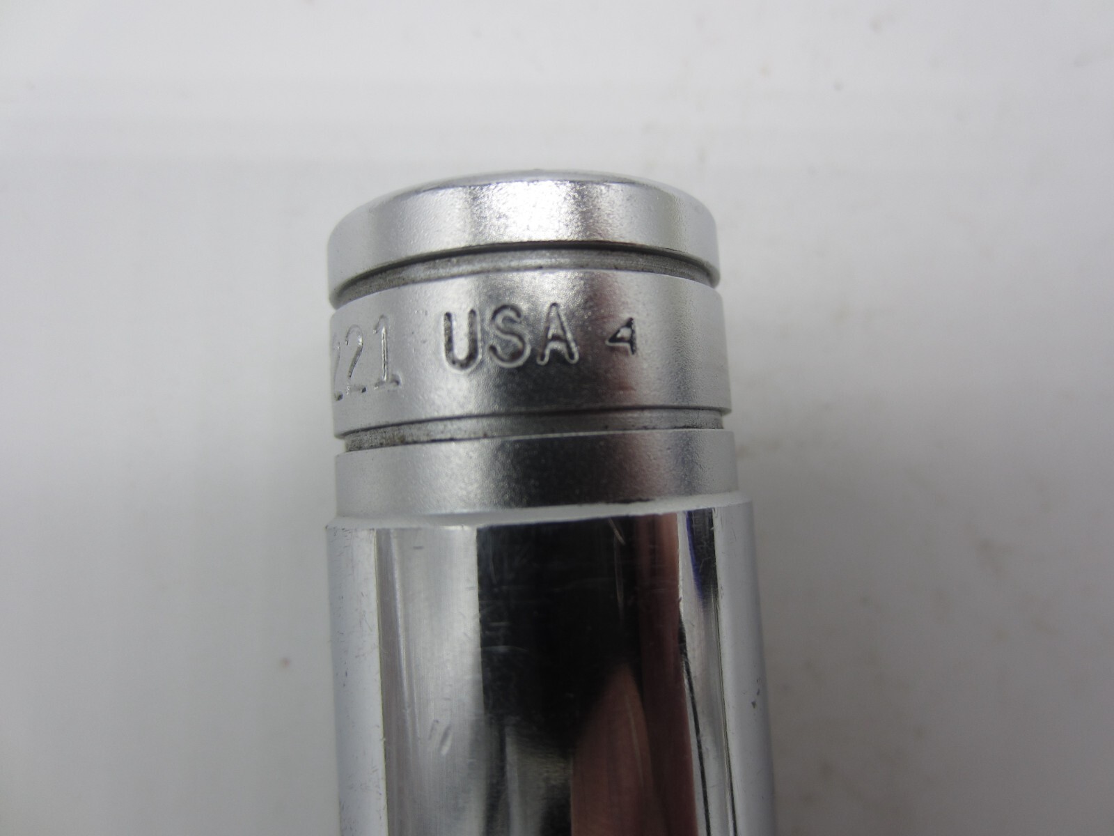 SNAP ON TOOLS 11/16″ SAE DEEP SOCKET — 1/2″ DRIVE — 6 POINT — TS221