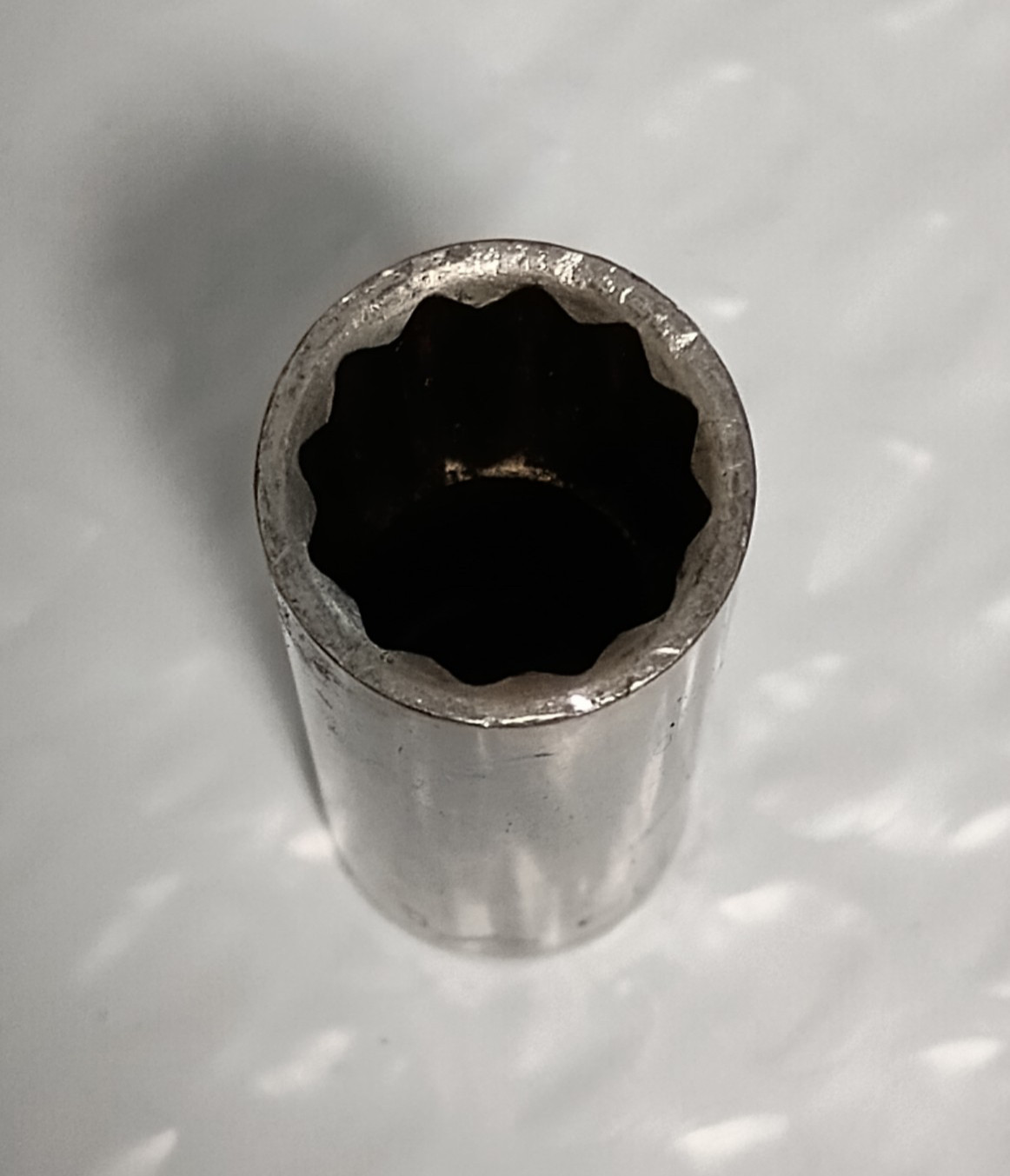 CRAFTSMAN TOOLS USA VV43312, 3/8″ DRIVE, 1/2″ SOCKET, 2.5″ DEEP/HIGH, 12 POINT.