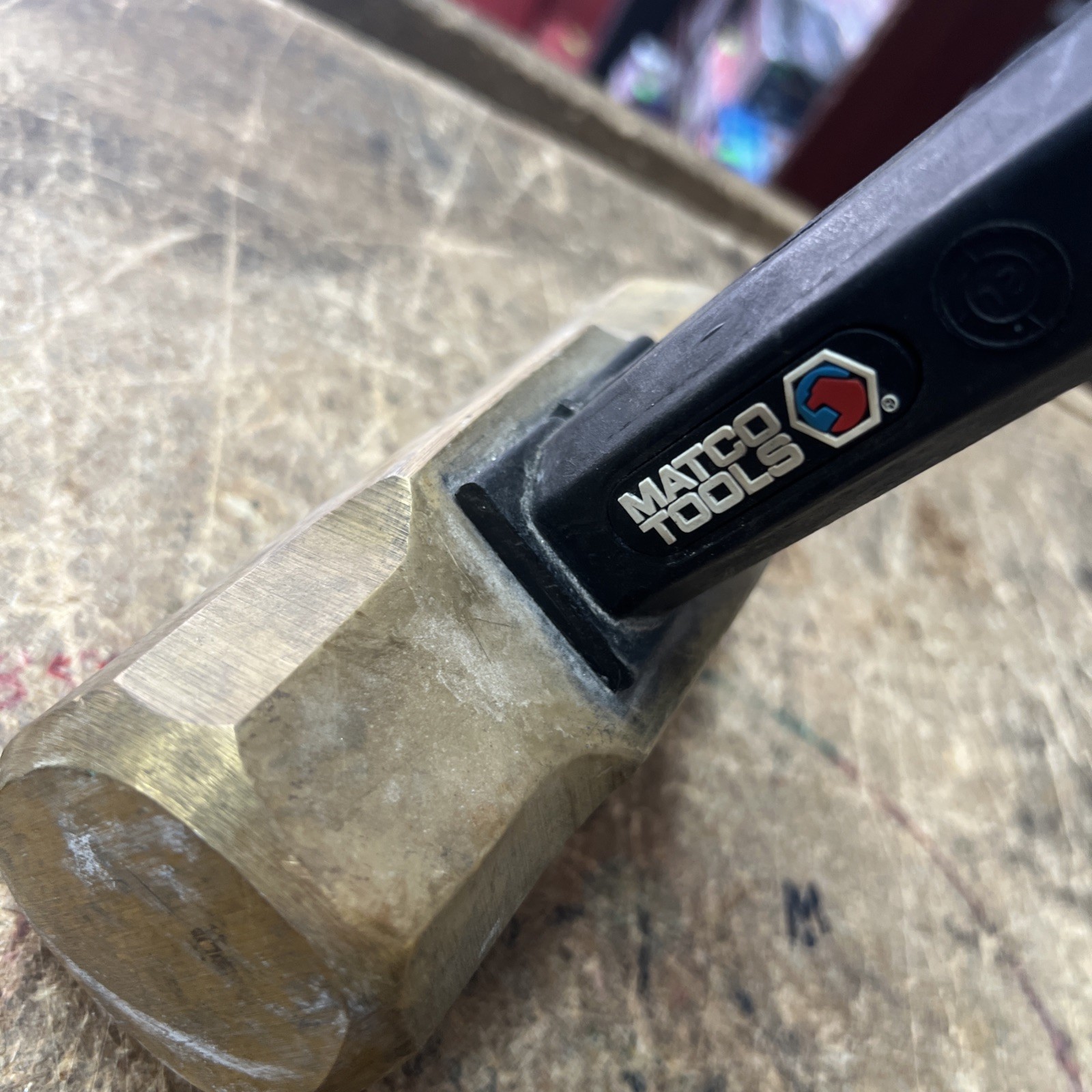 Matco Tools 3.6 8LB Brass Head Dead Blow Sledge Hammer