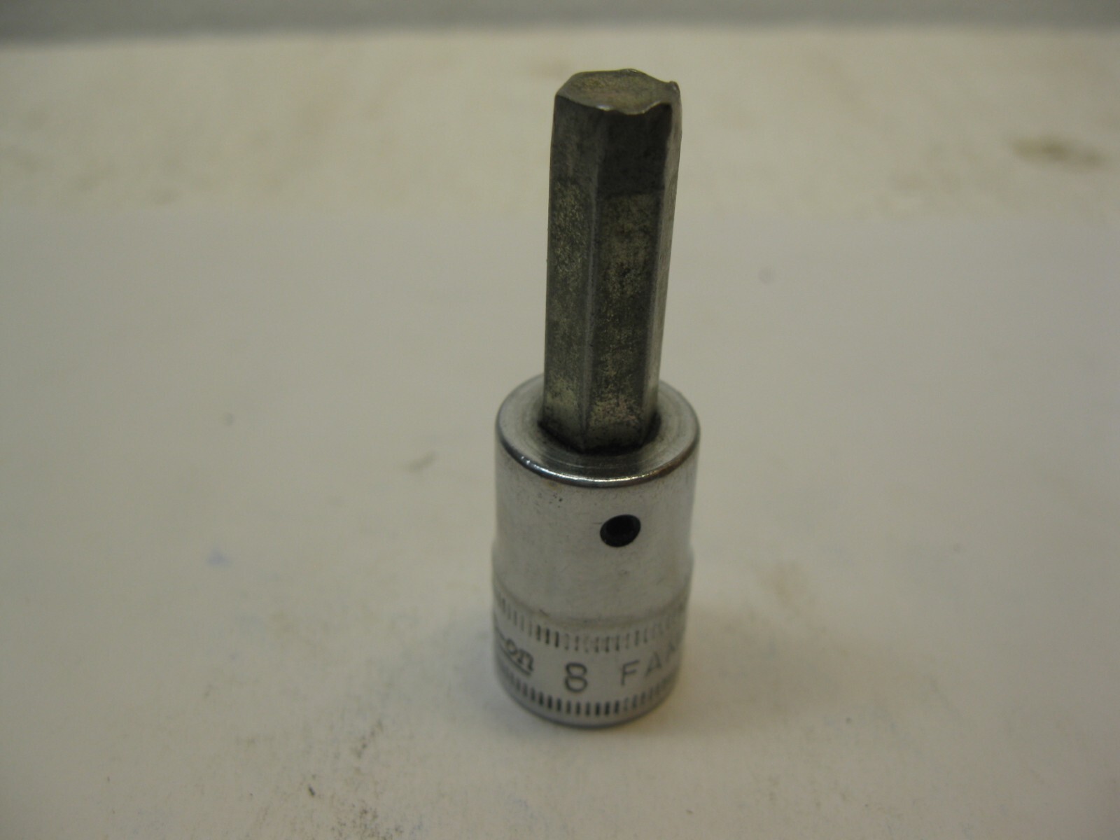 Snap-on tools 3/8″ drive 8mm metric Hex/Allen Bit Socket USA FAM8A Nice!
