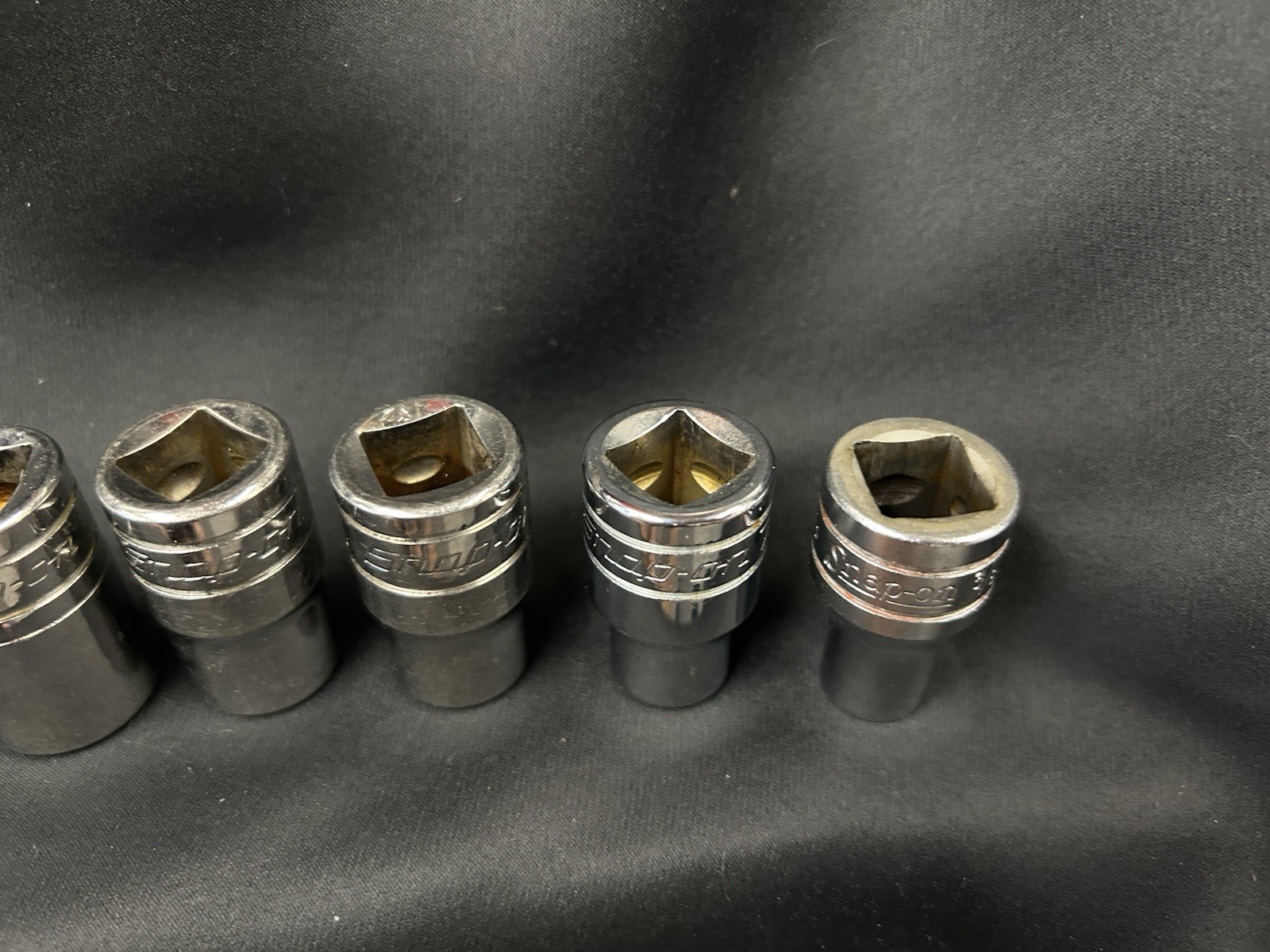 Snap on 13 pc1/2″ Drive 6-Point SAE Flank Drive Shallow Socket Set 1 1/4″ – 3/8″