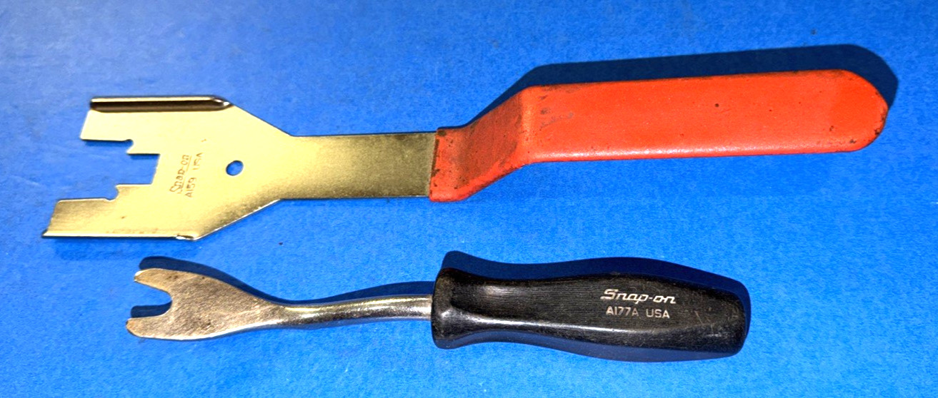 SNAP-ON TOOLS 2 PIECE DOOR HANDLE TOOL & TRIM PAD REMOVER