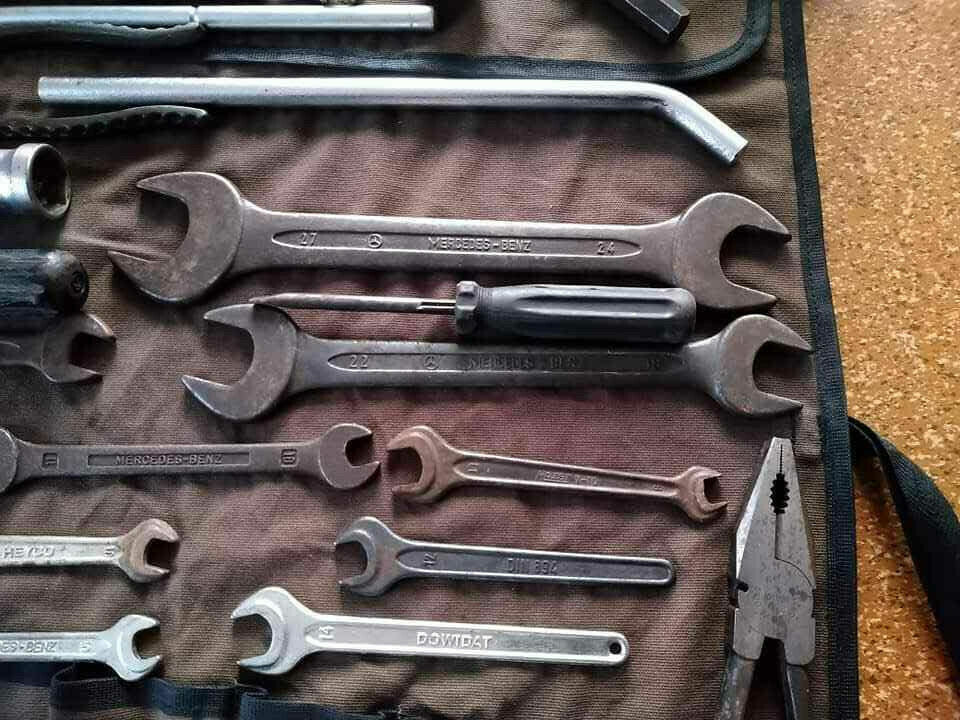 Mercedes Benz tool kit w120 Ponton w136 170V-s 220SE 190 sl