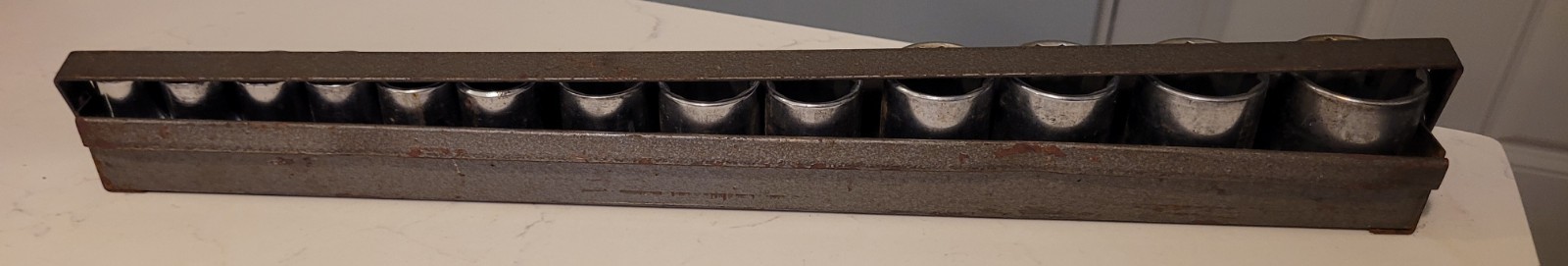 Vintage Craftsman 1 1/4″ Drive V Series 13pc w/ Toolbox Rack 12pt to 7/16″
