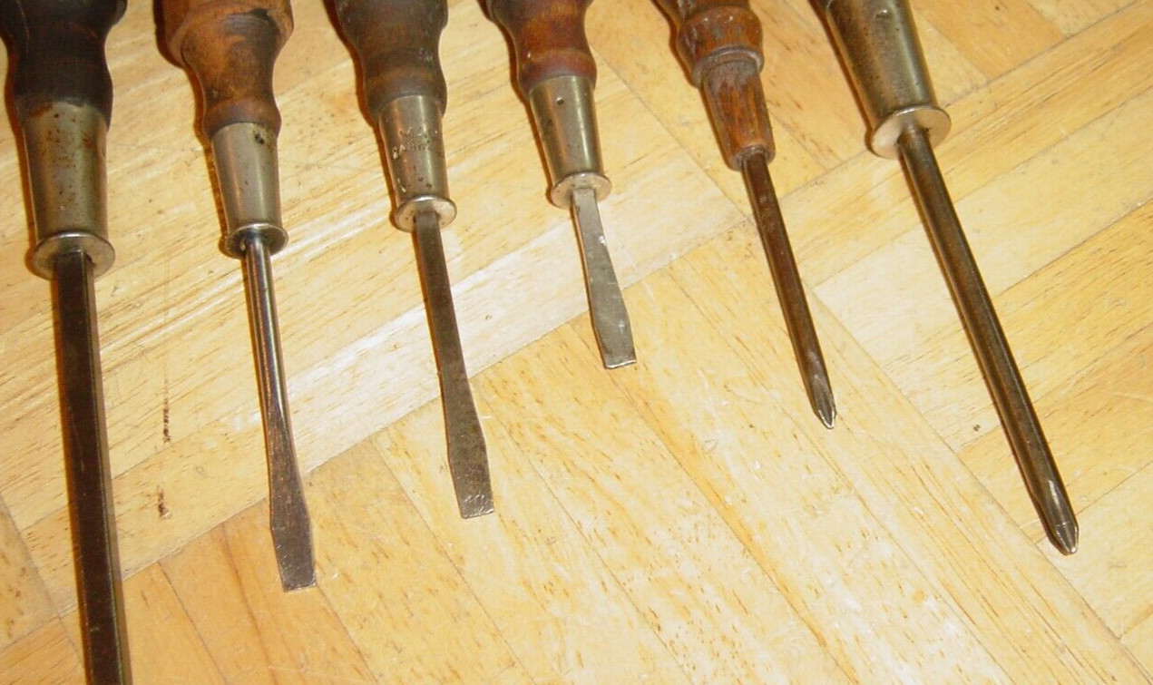 MAC TOOLS 10 PIECE WOODEN HANDLE MIXED SCREWDRIVER SET