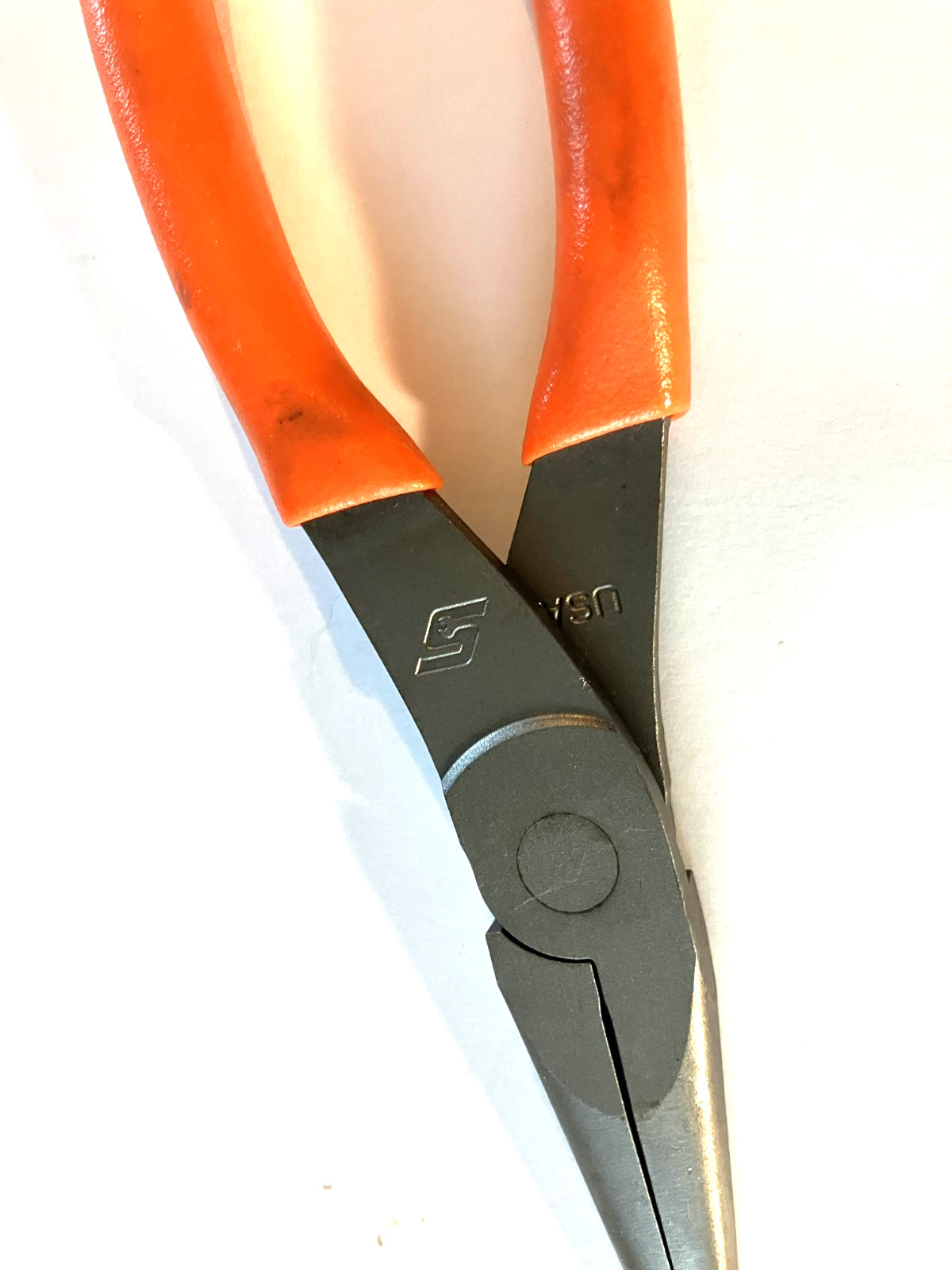 New Snap-on™ 96ACFO 8″ long Needle Nose Pliers with Orange Vinyl Grip