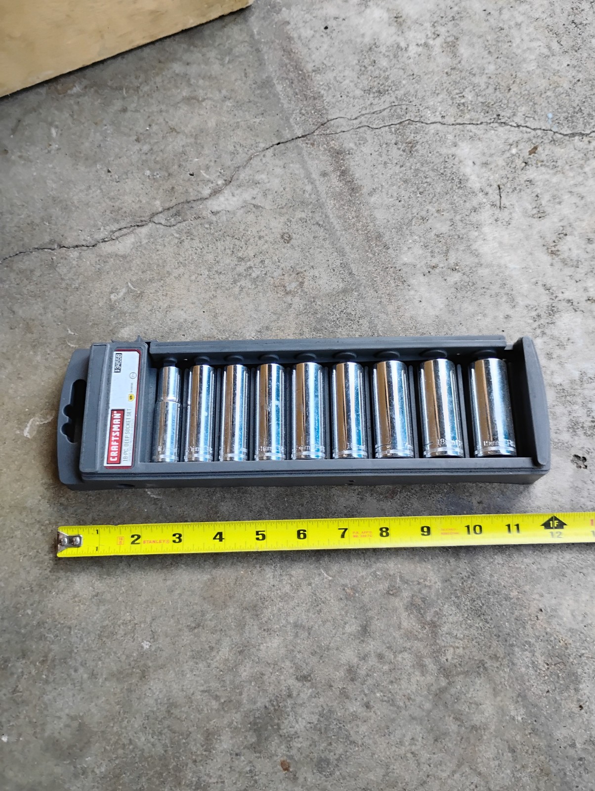 Craftsman 34558 3/8” Drive 9-Piece Deep Socket Set Metric