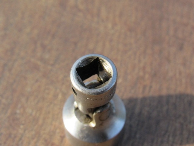 SNAP ON 9/16″ TMU181 1/4″ DRIVE 12 POINT SAE UNIVERSAL SWIVEL SOCKET UNDERLINE