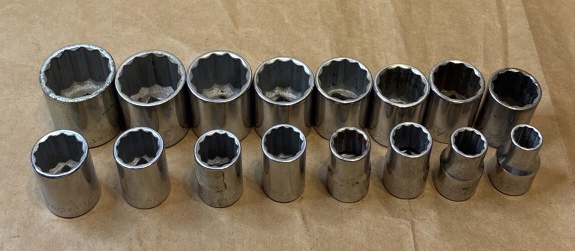 Craftsman K4-44809 1/2” Drive Ratchet 10” w/ 16 Sockets + 6” Ext. V Series USA