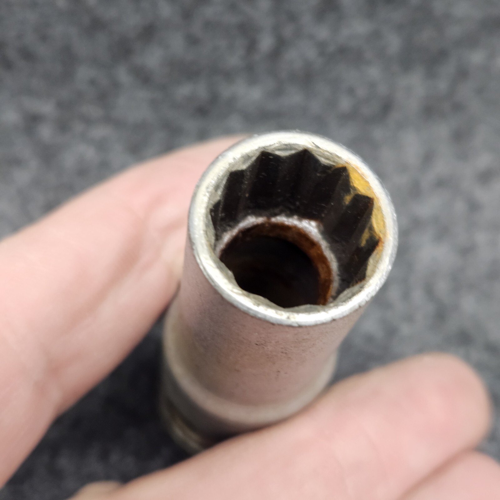 Indestro 3018 12 Point 9/16″ 1/2″ Drive Deep Socket