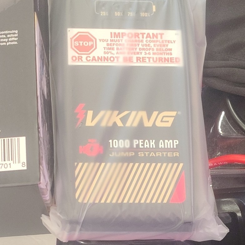 1000 Amp Viking Battery Jumper, Perfect For When Your Stuck In A Hard Spot