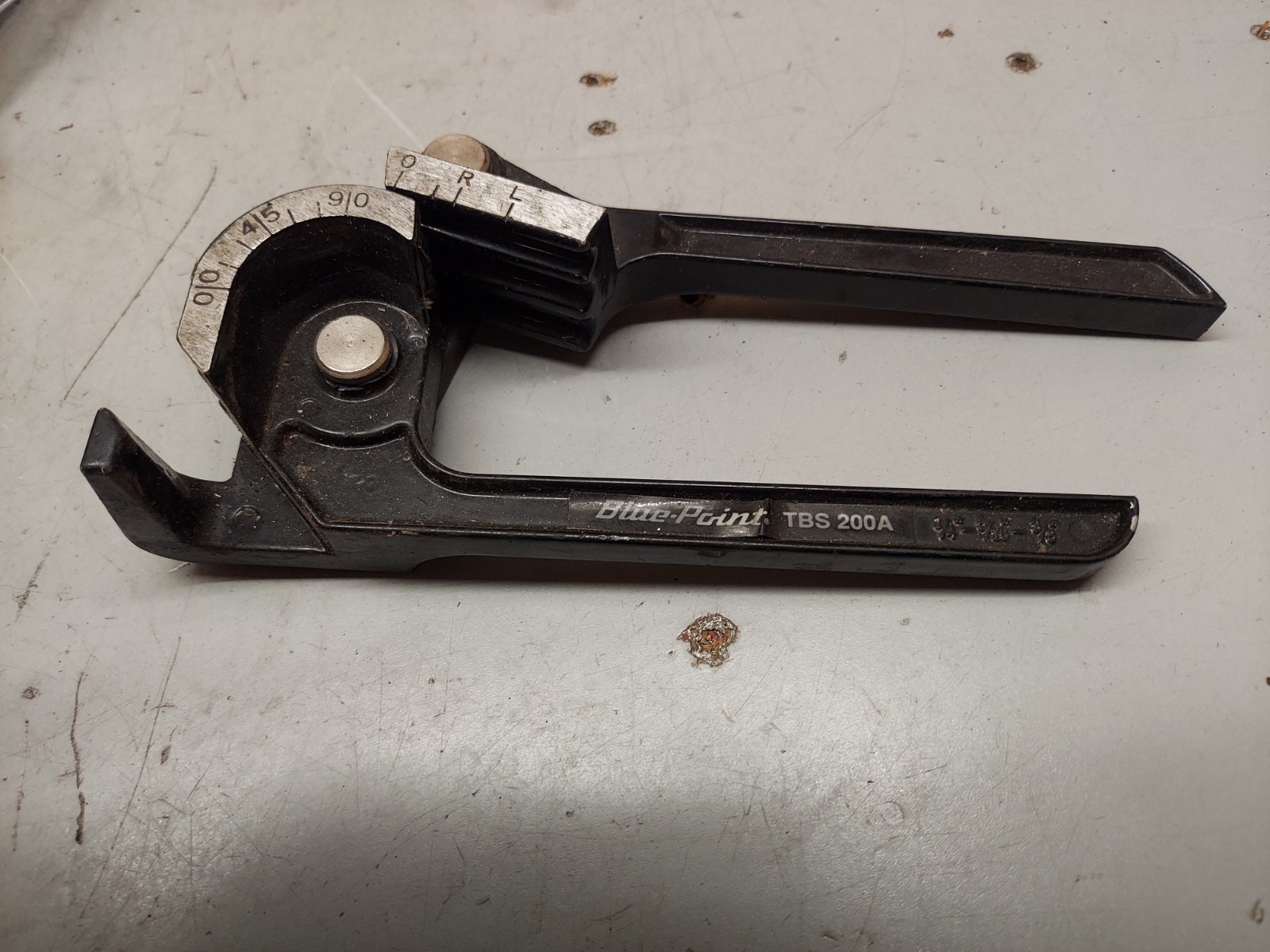 Blue Point 3/16″ 1/4″ 5/16″ 3/8″ 4 In 1 Tube Bender 180° TBS200A
