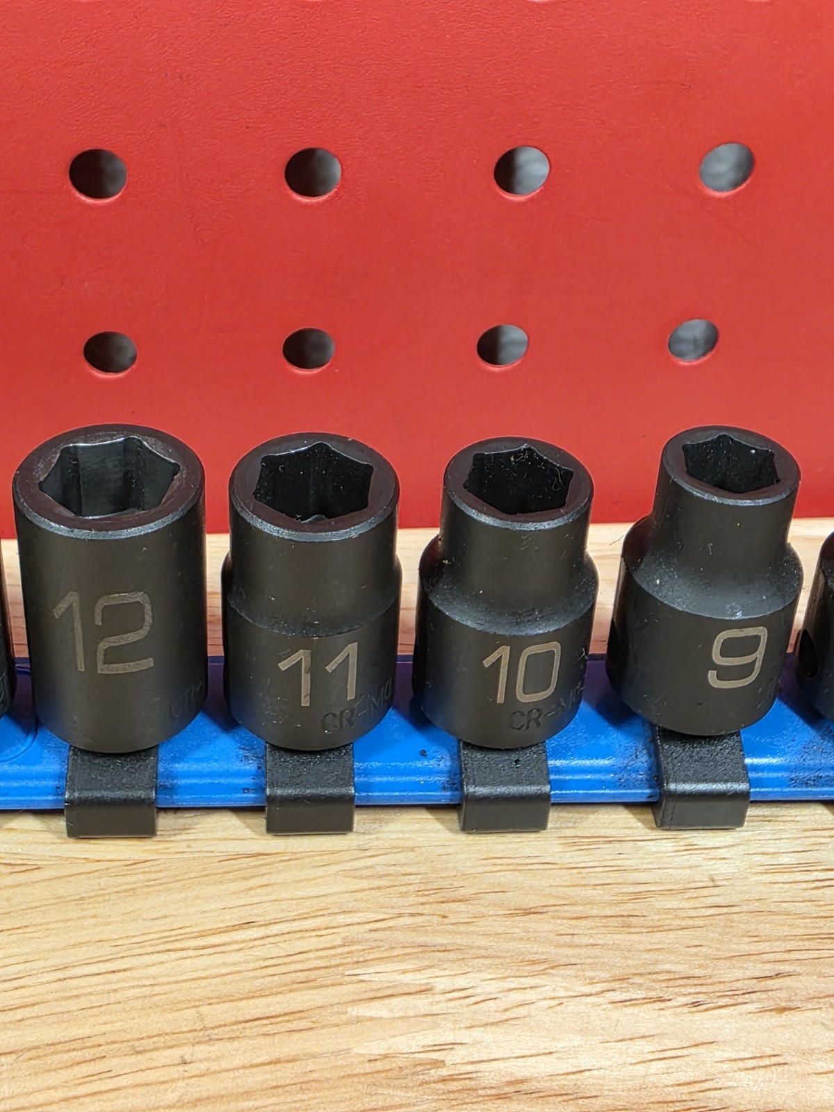 Matco Tools Adv SBPM136V 7-19mm 3/8″ Drive Shallow 6-Point Impact Socket Set
