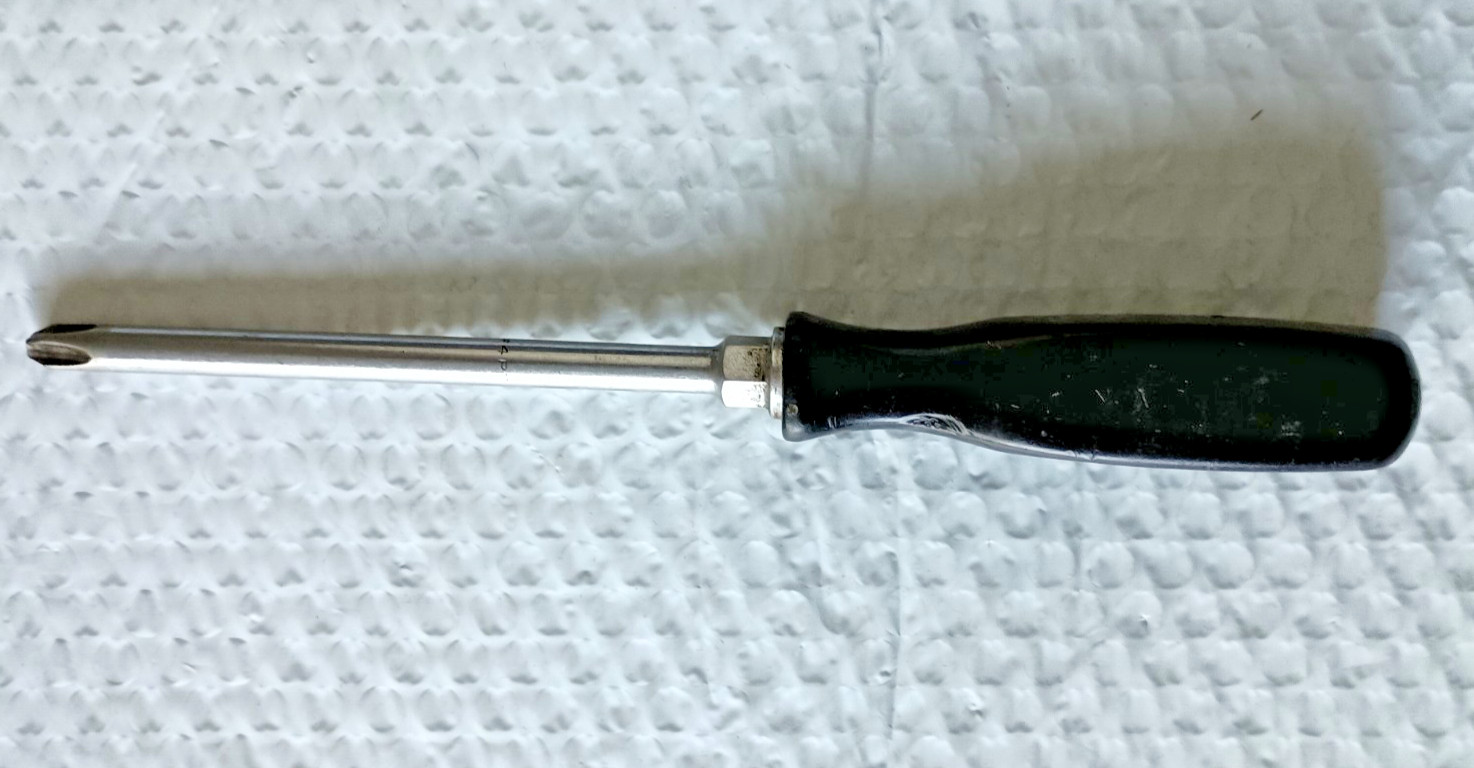 SNAP ON SSDP64, #4 PHILLIPS SCREWDRIVER, 10.5″ LONG *HEAVY DUTY HANDLE*