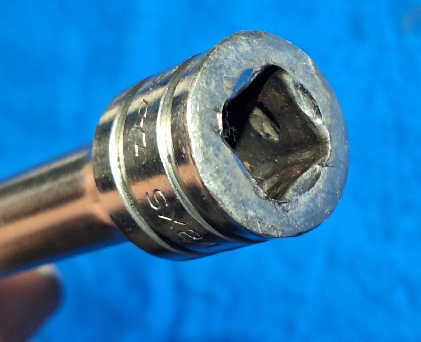 Snap-On SX24 24″ long 1/2″ drive extension