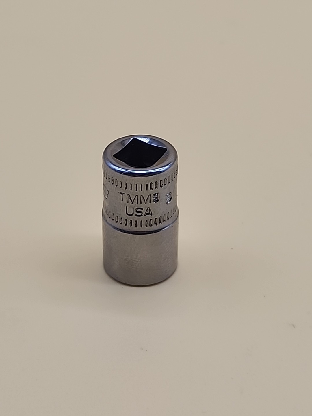 Snap-on Tools 1/4″ Drive 6pt Shallow Chrome Socket TMM9 USA