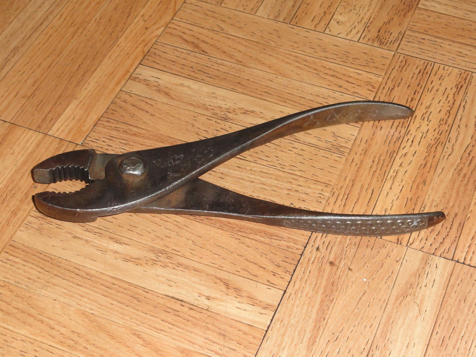 Antique «1922» Pre Snap-On Vacuum Grip No.49 9 Inch Combination Pliers