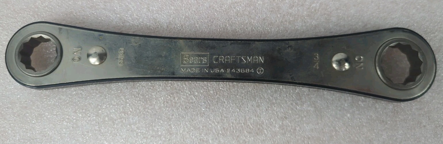 Craftsman 5/8in X 3/4in Double Box End 12 Point Ratcheting Wrench 43684 USA