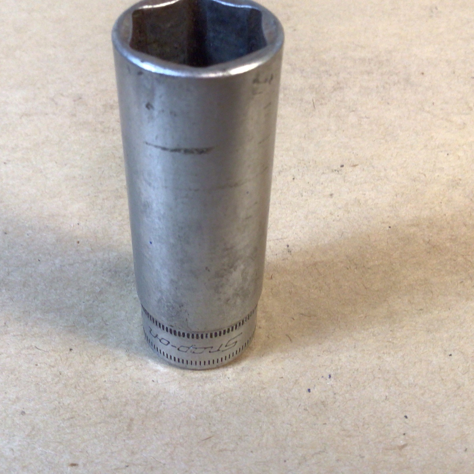 Snap On 3/8″ Drive 6-Point Metric 18 mm Flank Drive® Deep Socket SFSM18
