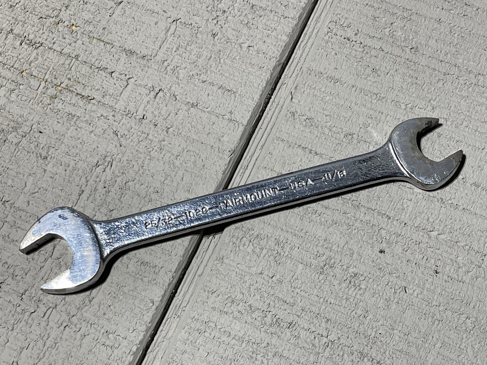 Fairmount Tools USA 1029 SAAE 25/32″ x 11/16″ Open End Wrench, Nice!