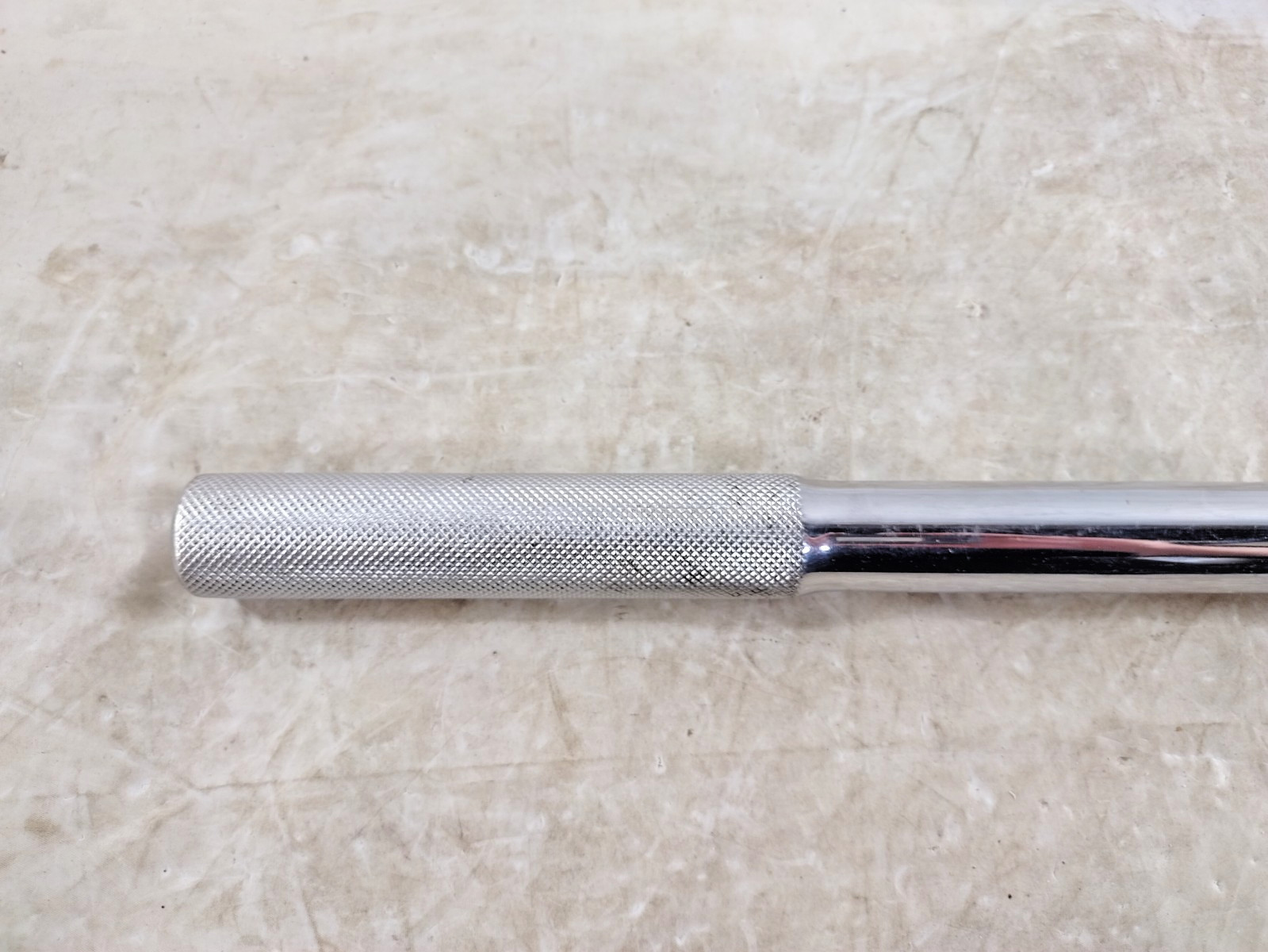 Napa Carlyle 1 in drive – 26in L Flex Handle Breaker Bar