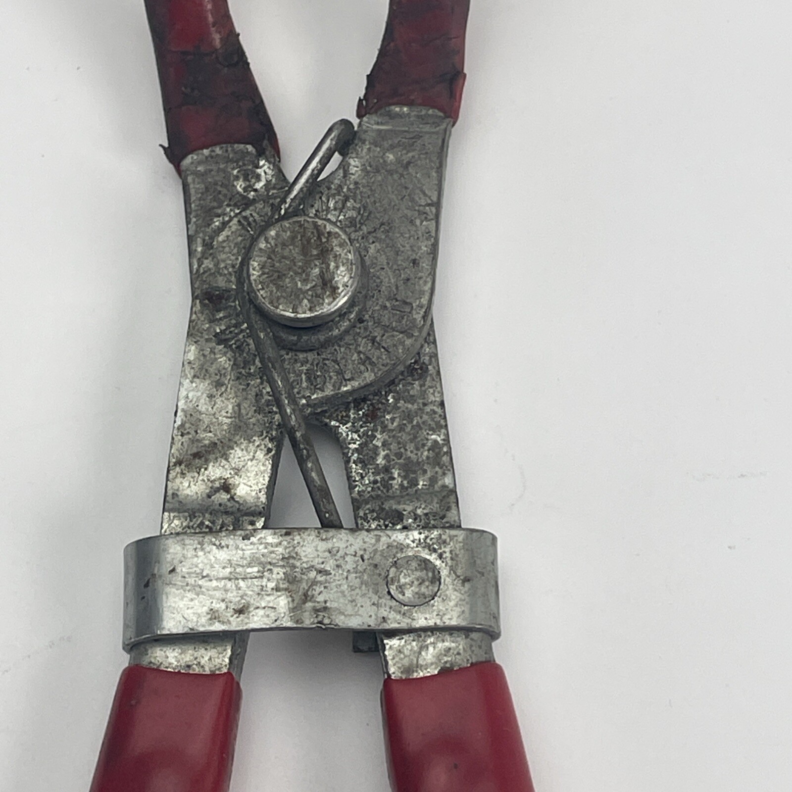 Blue Point YA-824B Spark Plug Boot Puller Pliers 45 Degree Red Vinyl Handle USA