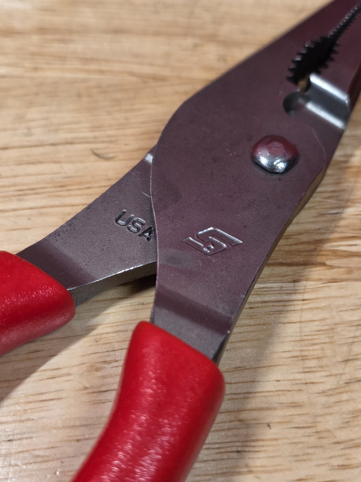 Snap-on Tools NICE LN47ACF 9″ Talon Grip Long Nose Slip Joint Pliers USA Red