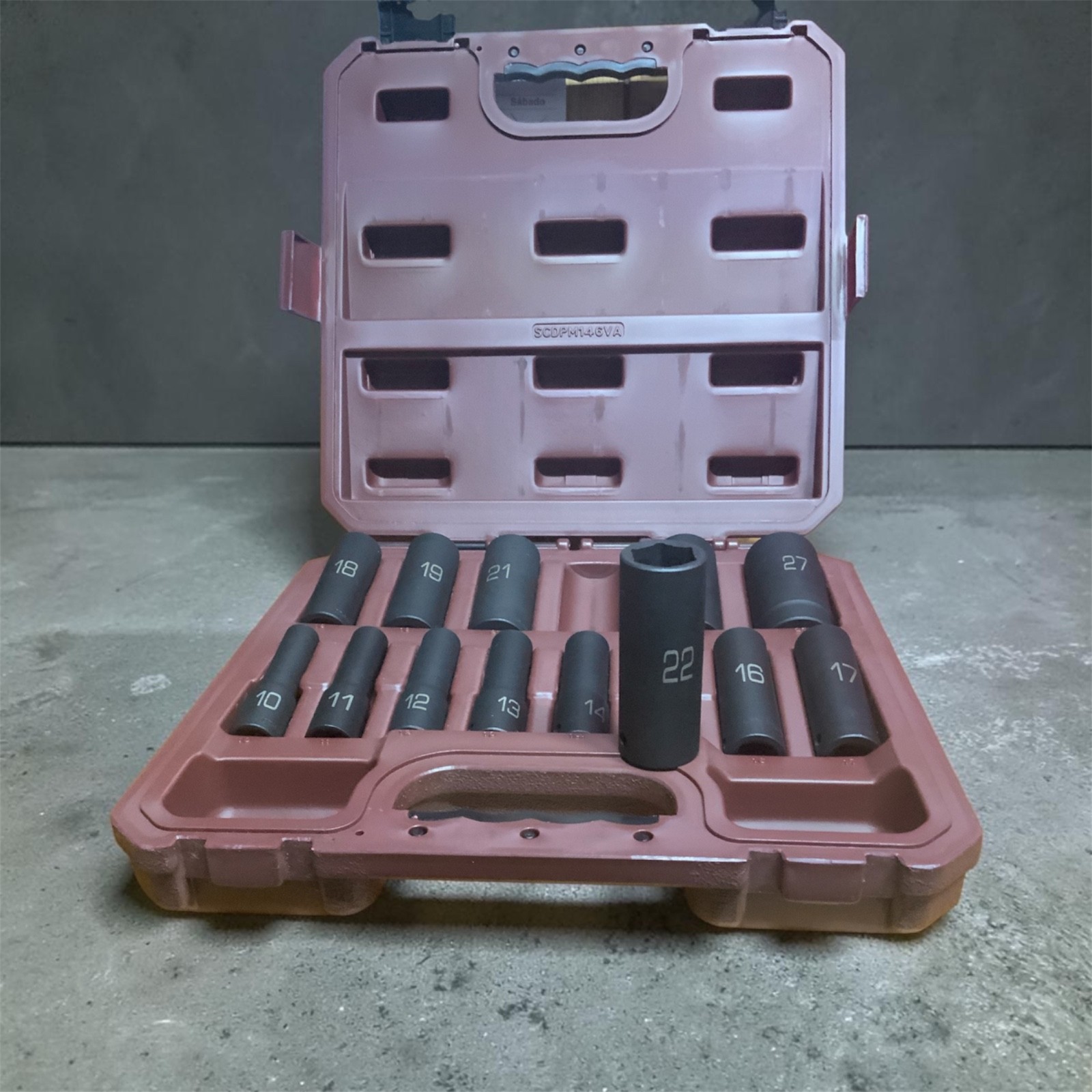 MATCO Tools SCDPM146V 14-Piece 1/2″ Drive Deep Metric 6-Point Impact Socket SET