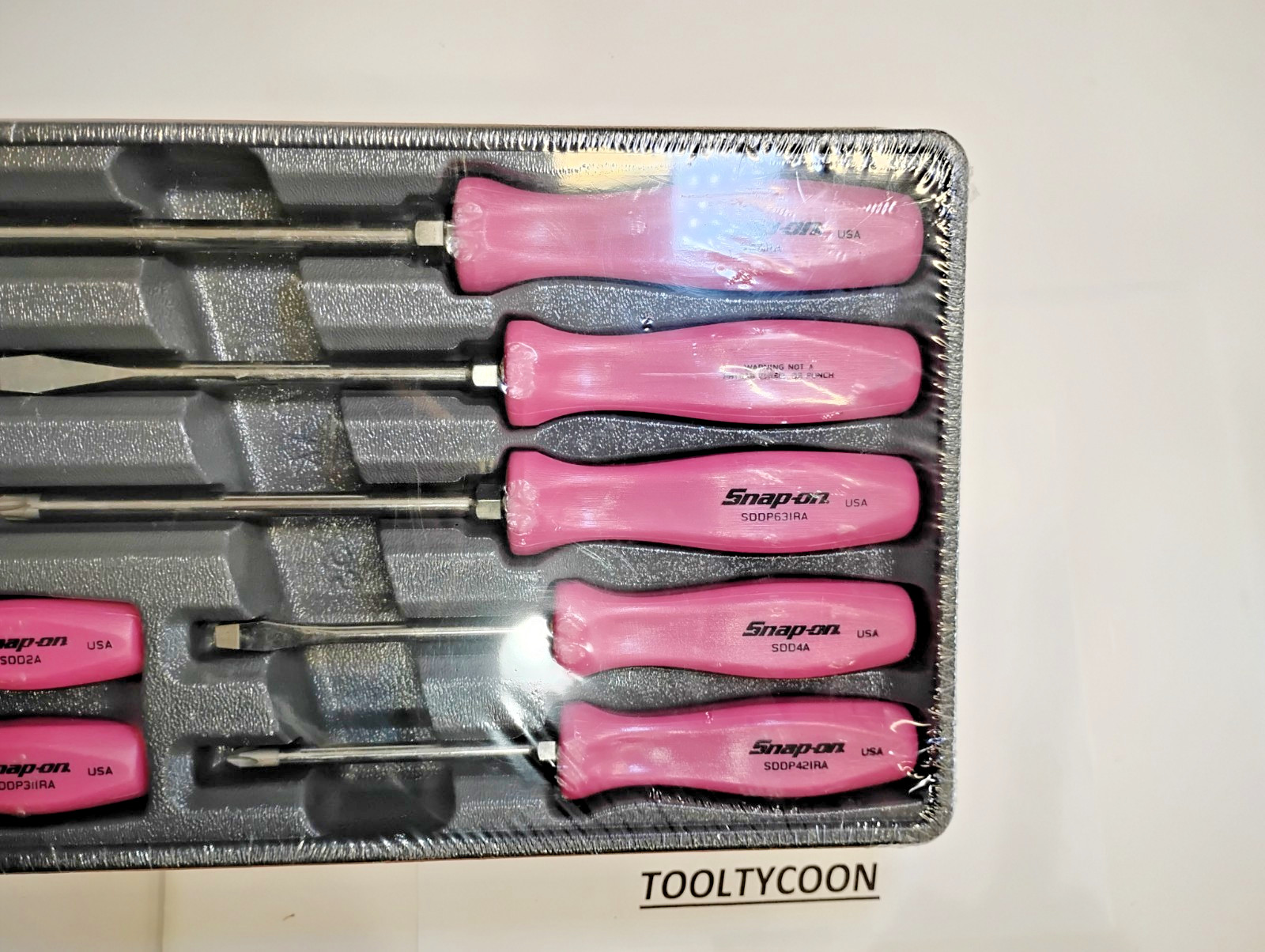 Snap-on Tools USA NEW NOS 7PC PEARL PINK Hard Handle Screwdriver Set SDDX70APP