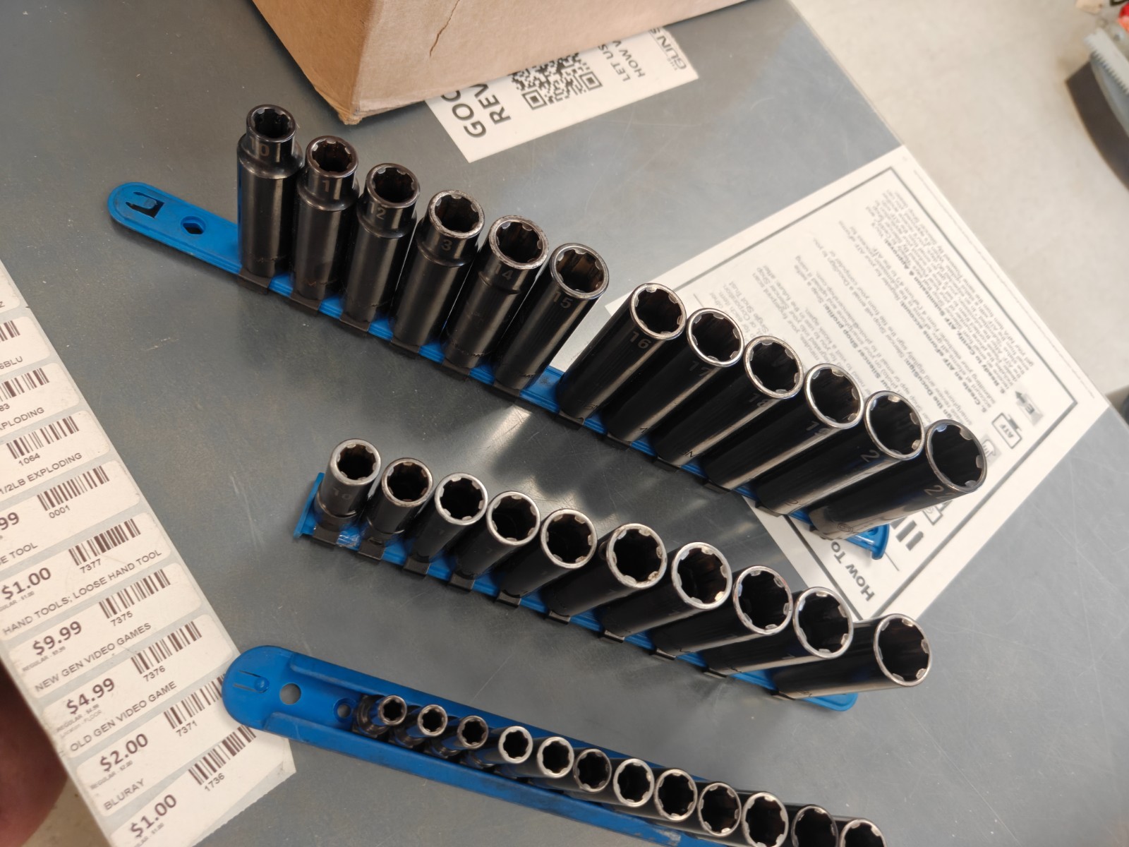 Matco 3/8 1/2 1/4″ Drive 11 Piece SAE 6 Point Deep Impact Socket Set SBDP116TA