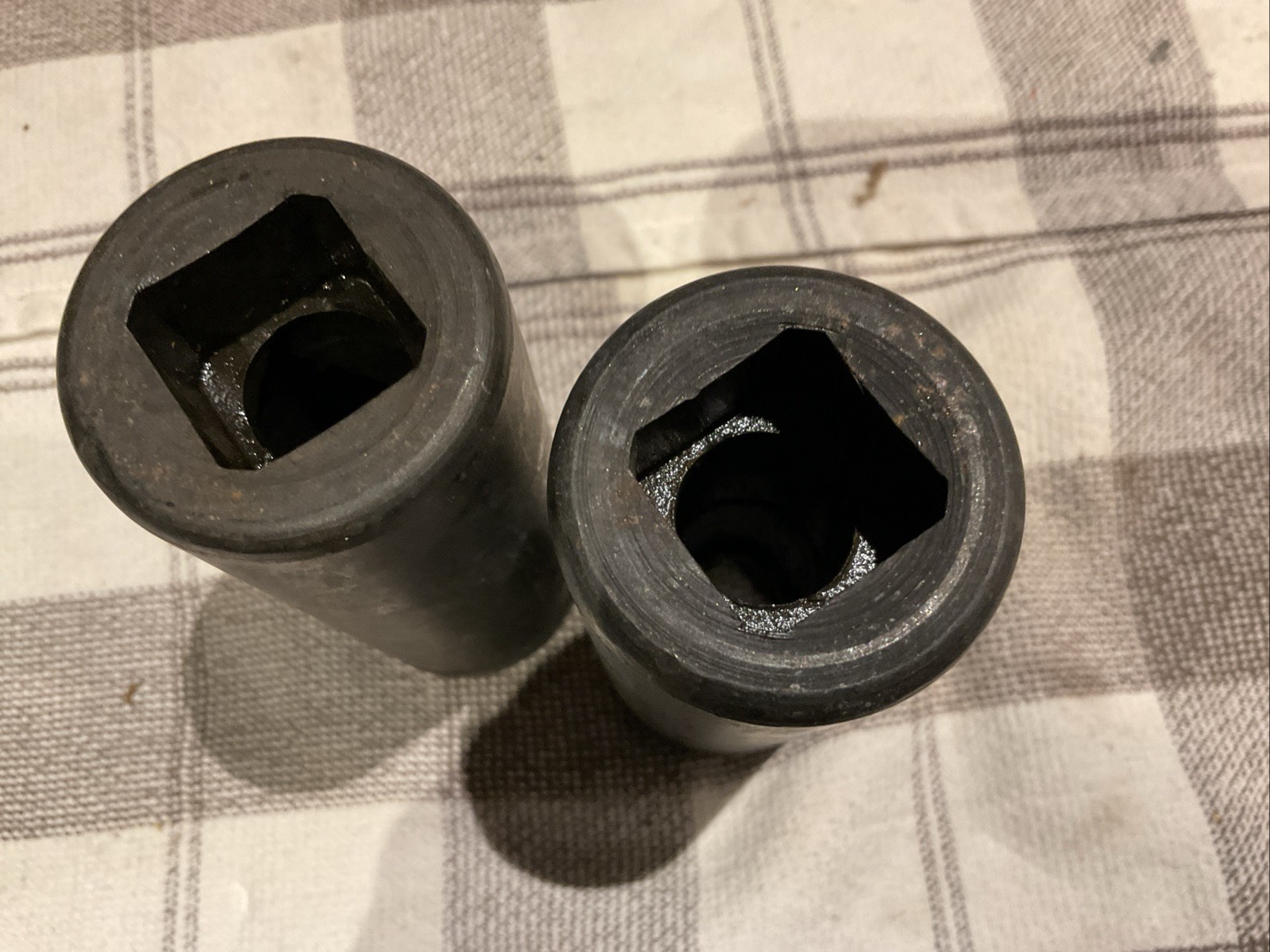 Snap On Tools BW626A Truck Bud Wheel Stud Socket 13/16 Pair