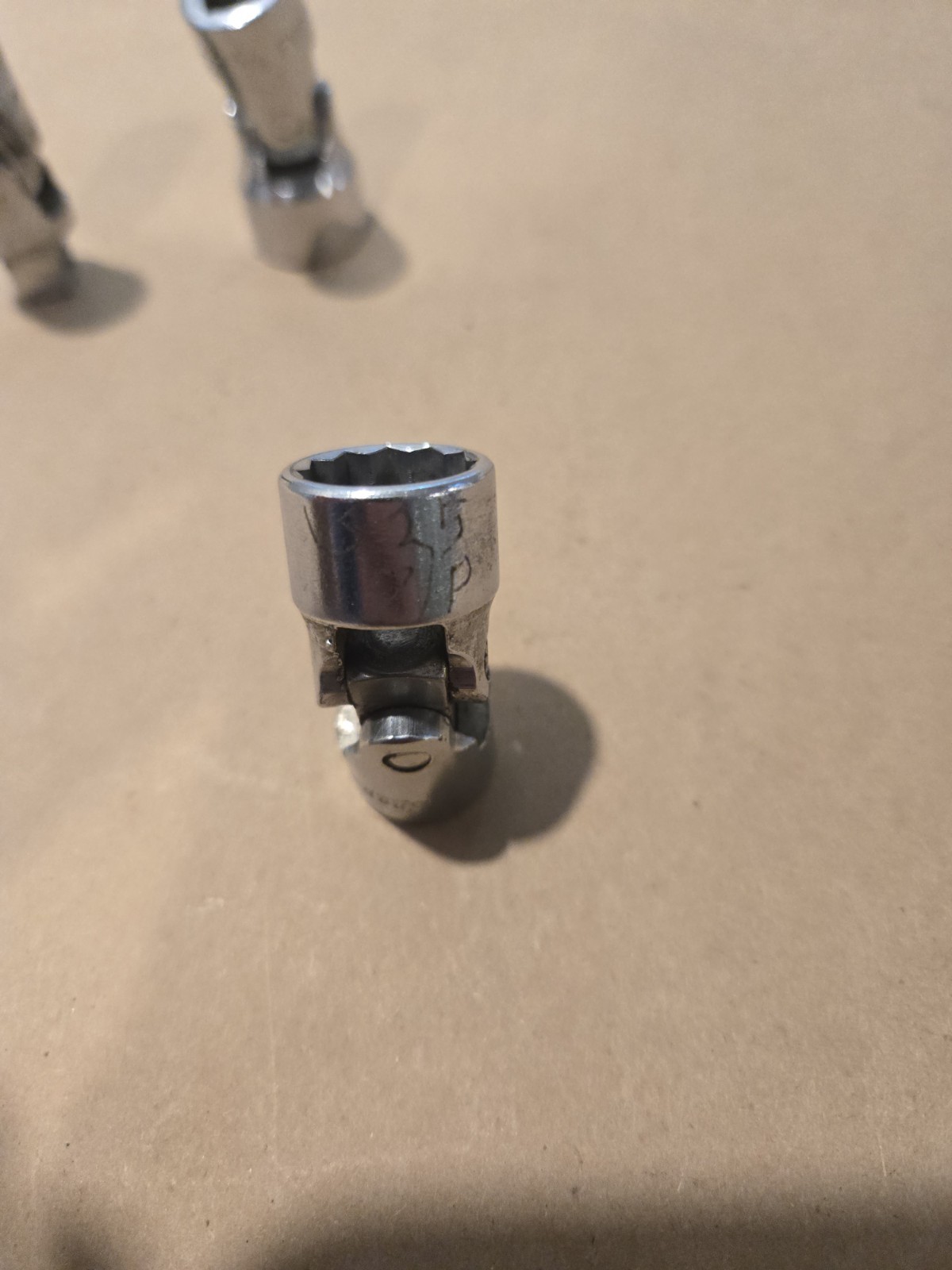 Snap On 3/8″ Drive 9/16″ 5/8″ Universal Swivel Sockets V Series Read Ad Lot Of 3